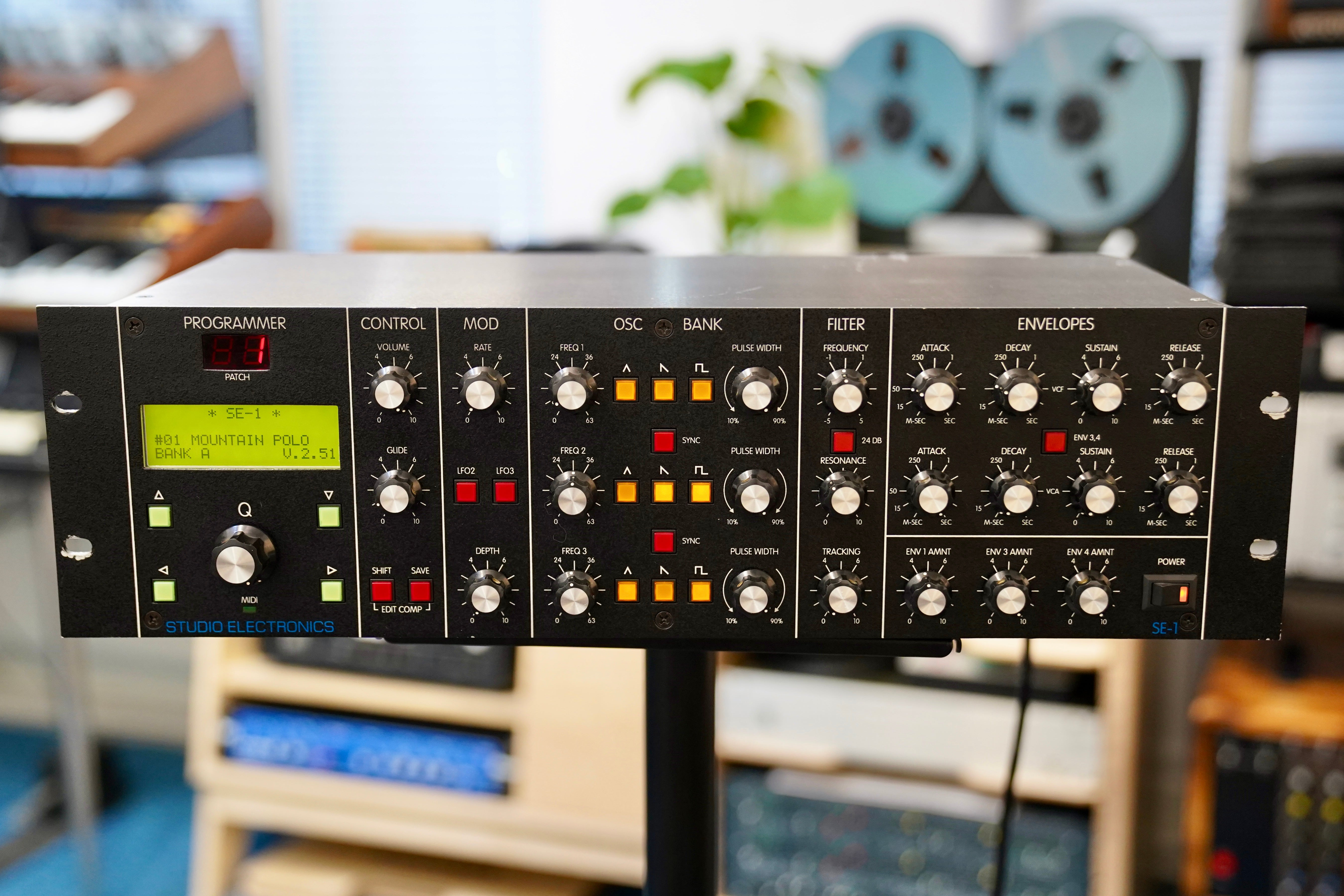 Studio Electronics SE-1