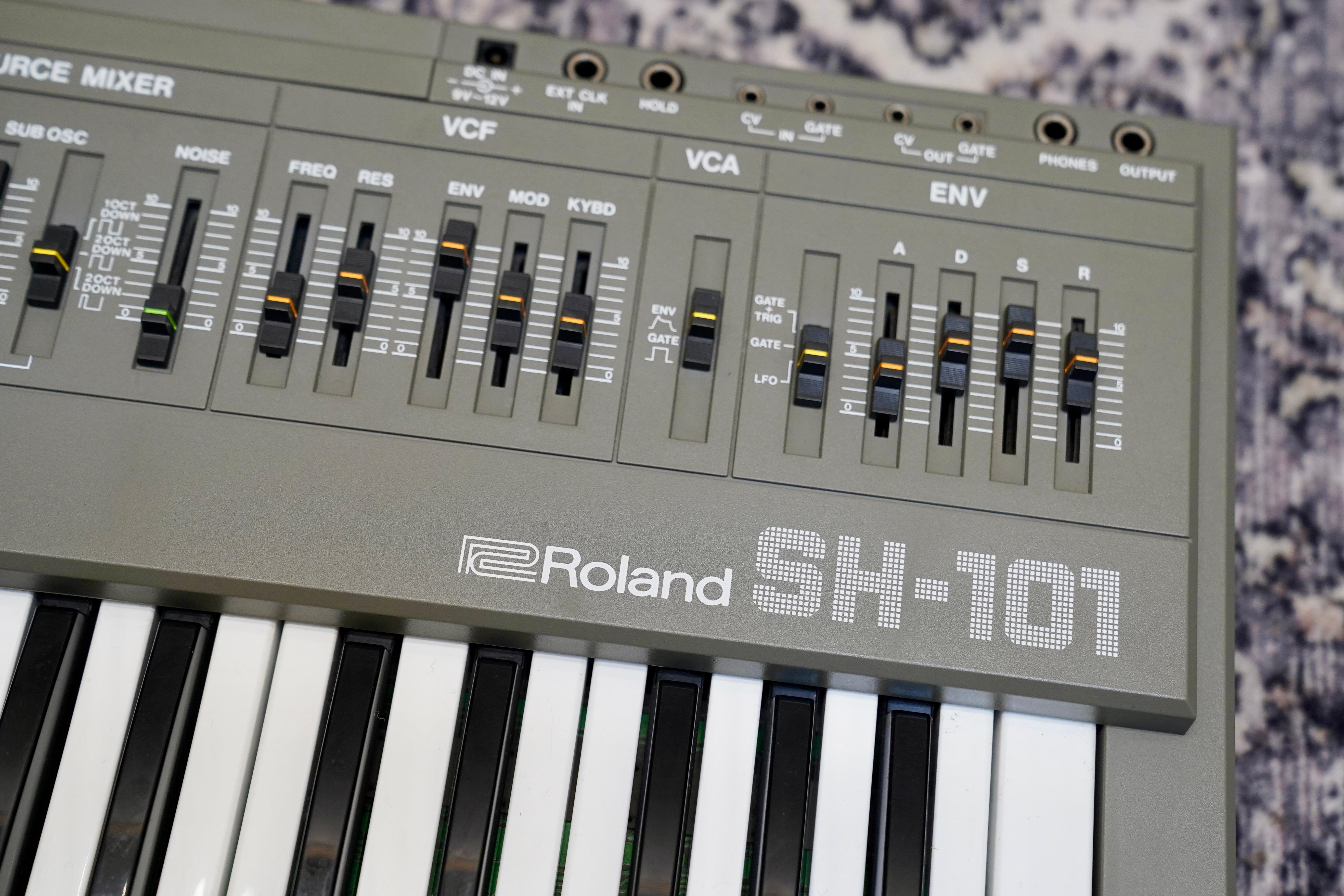 Roland SH-101 Monophonic Analog Synthesizer
