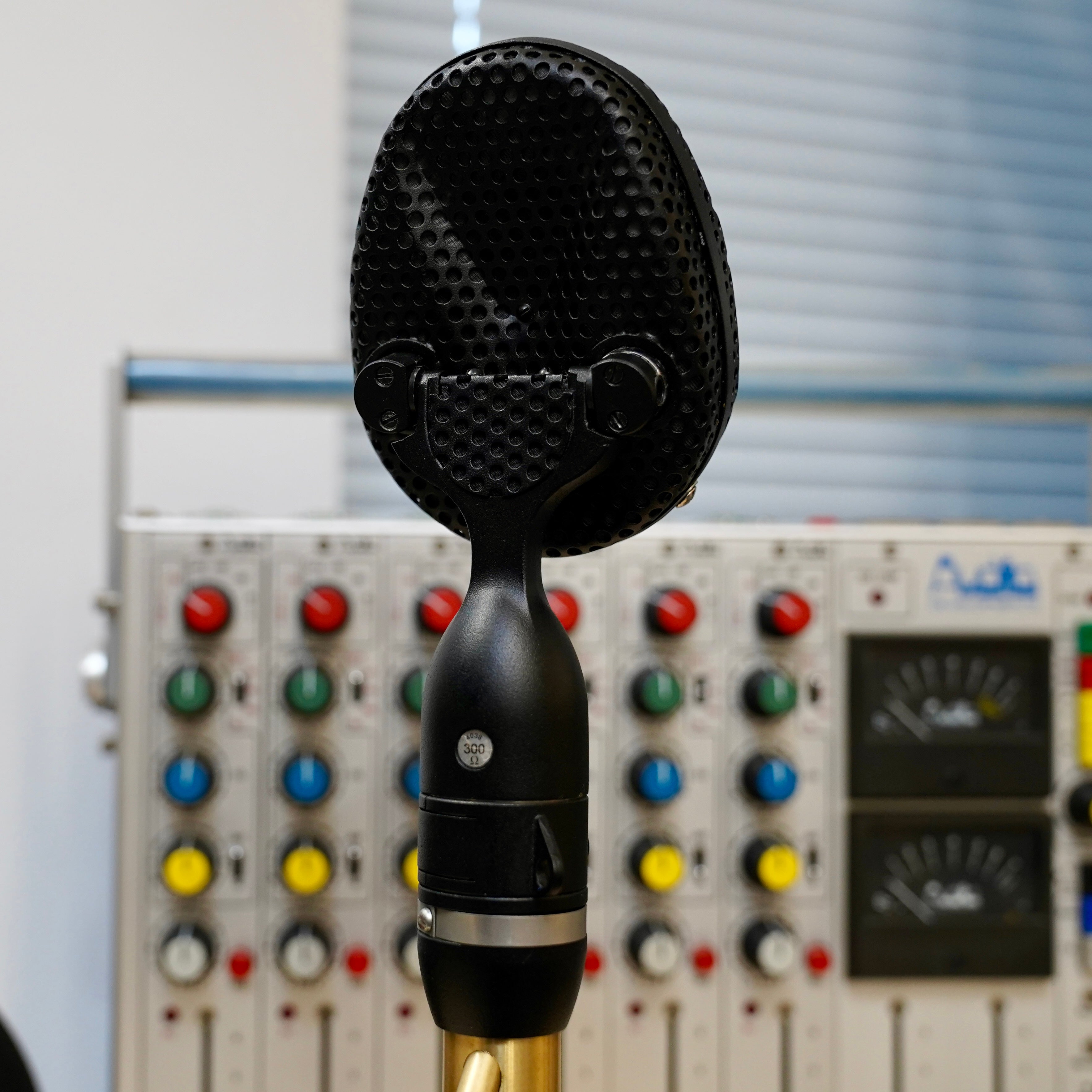 Coles 4038 Ribbon Microphone