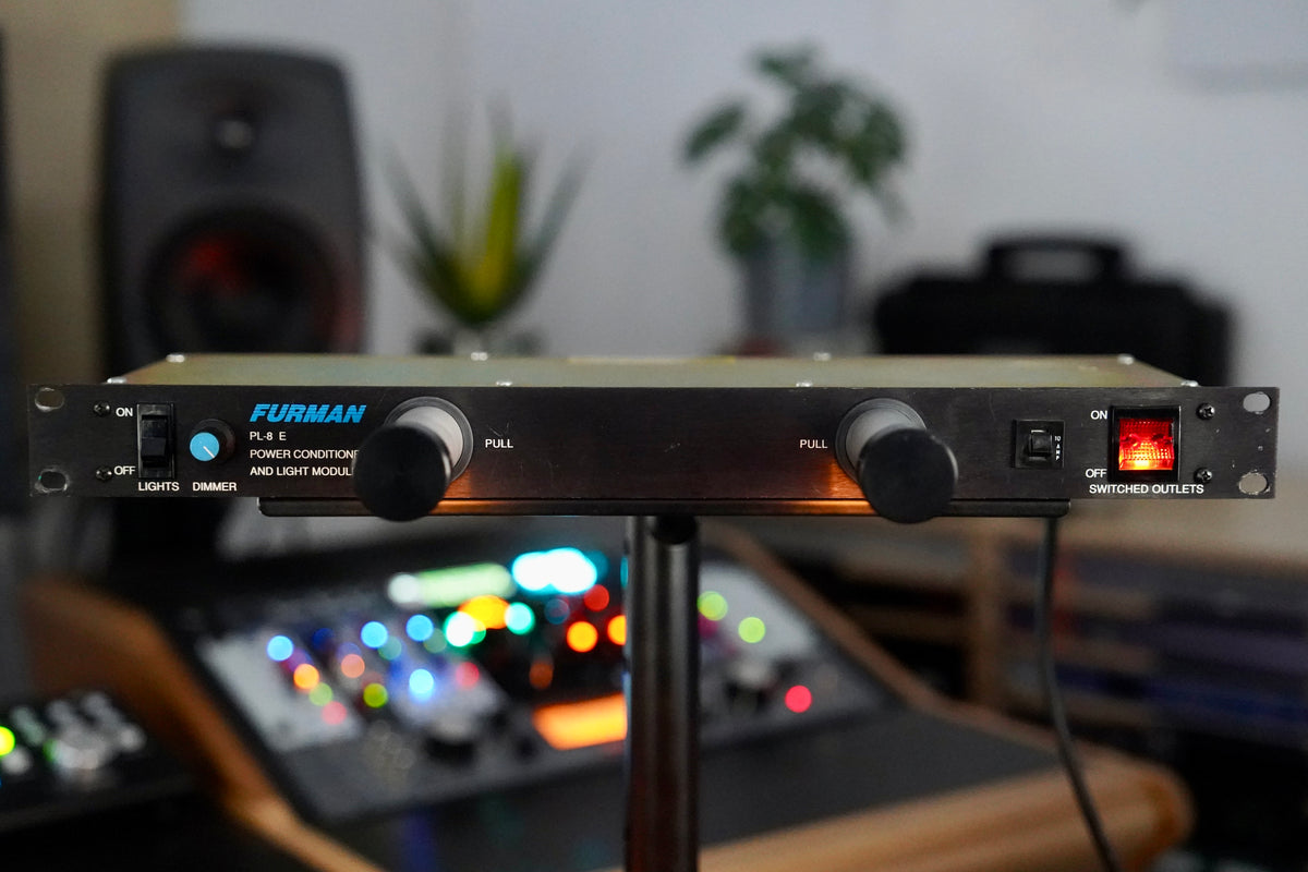 Furman PL-8 E Power Conditioner