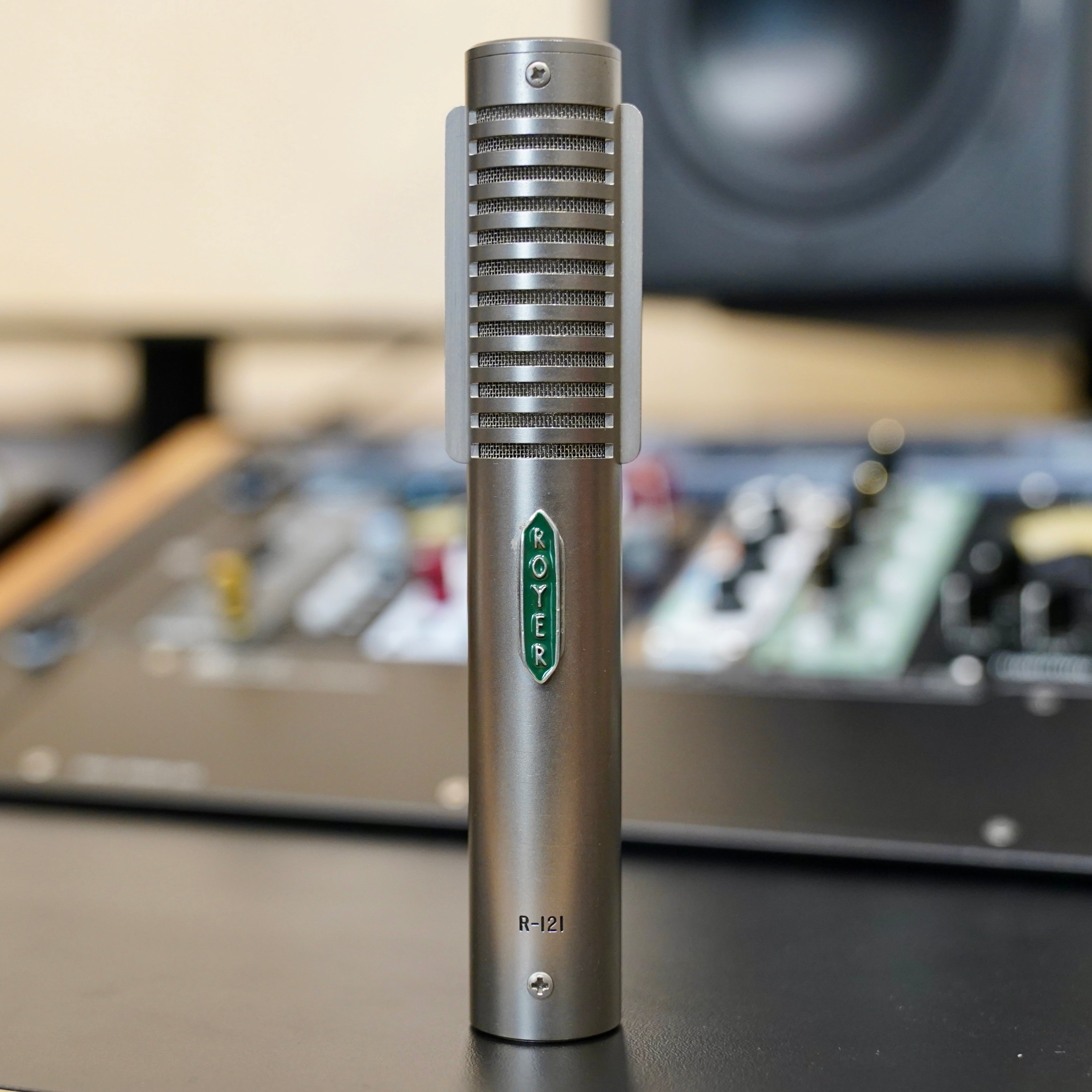 Royer Labs R-121 Ribbon Microphone