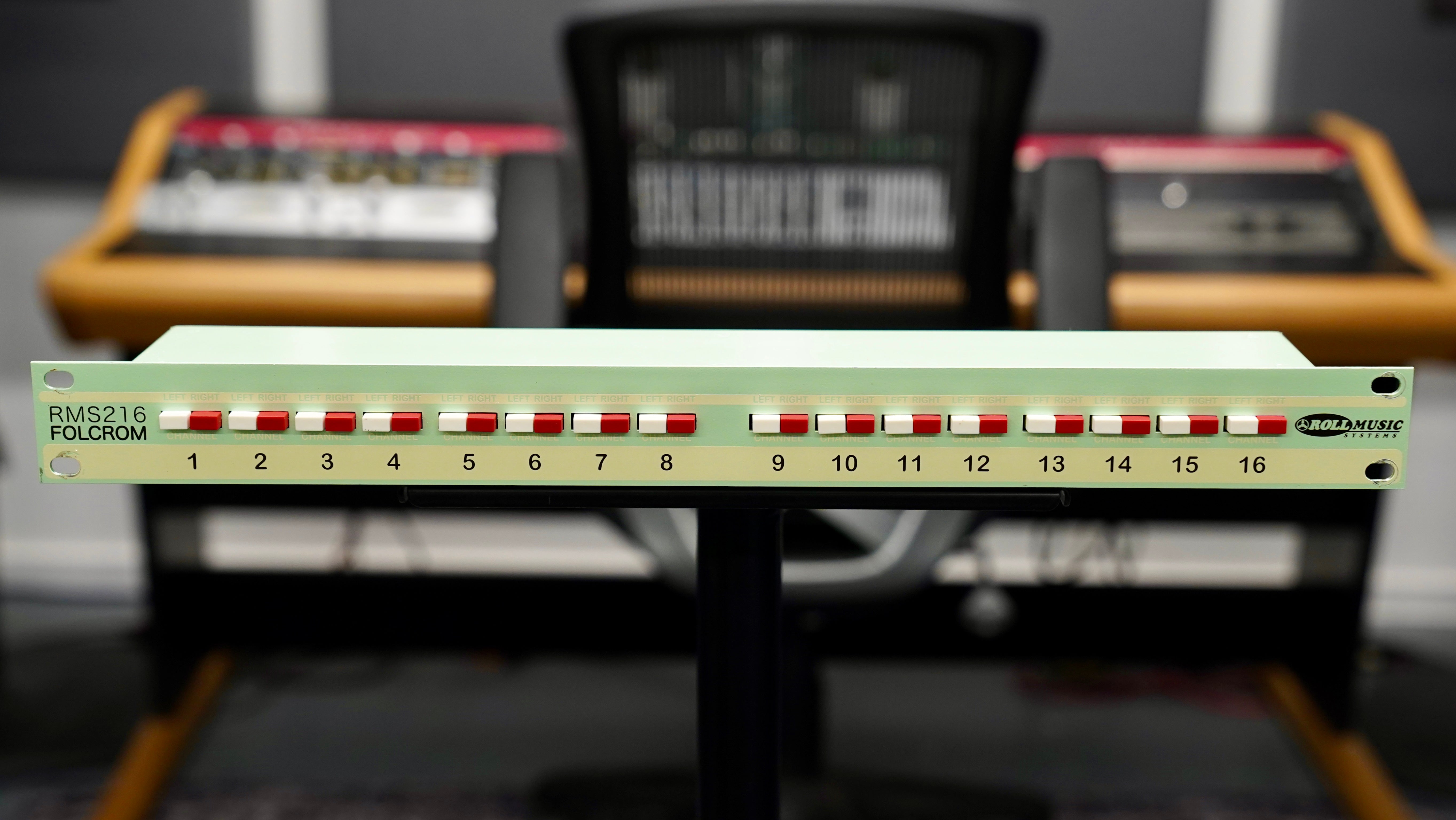 Roll Music Systems Folcrom RMS216