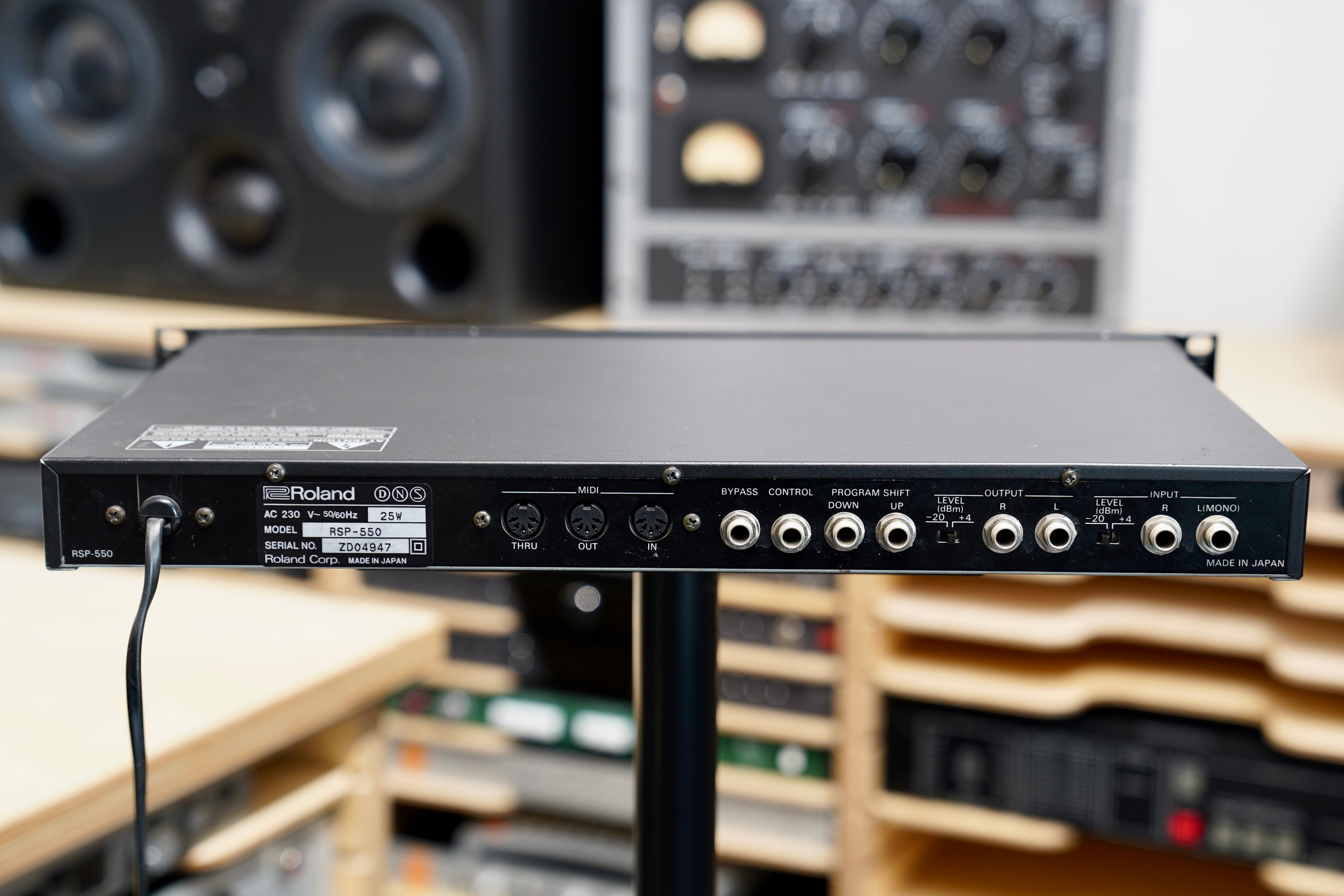 Korg SDD-2000 Sampling Digital Delay