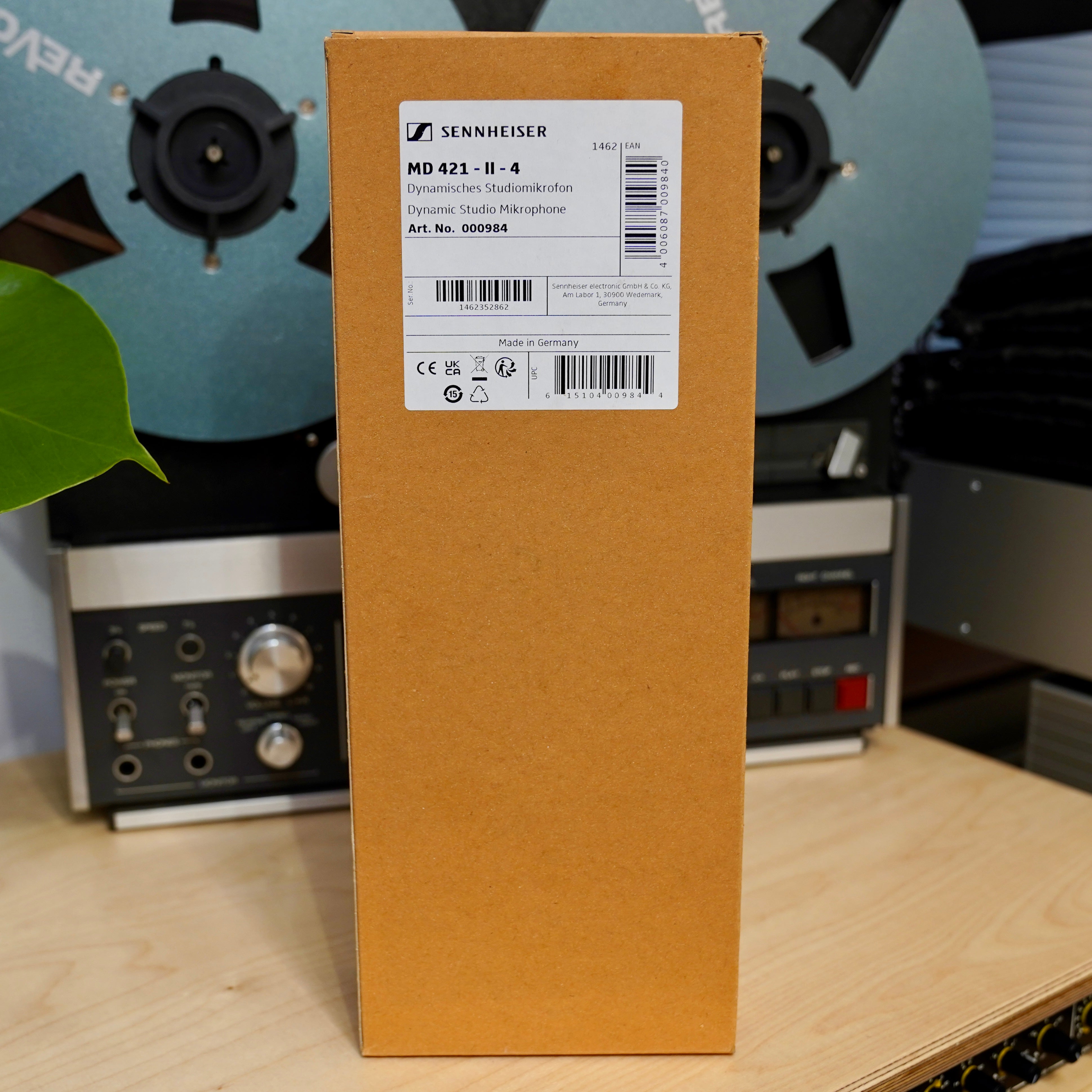 Sennheiser MD 421 II Dynamic Microphone