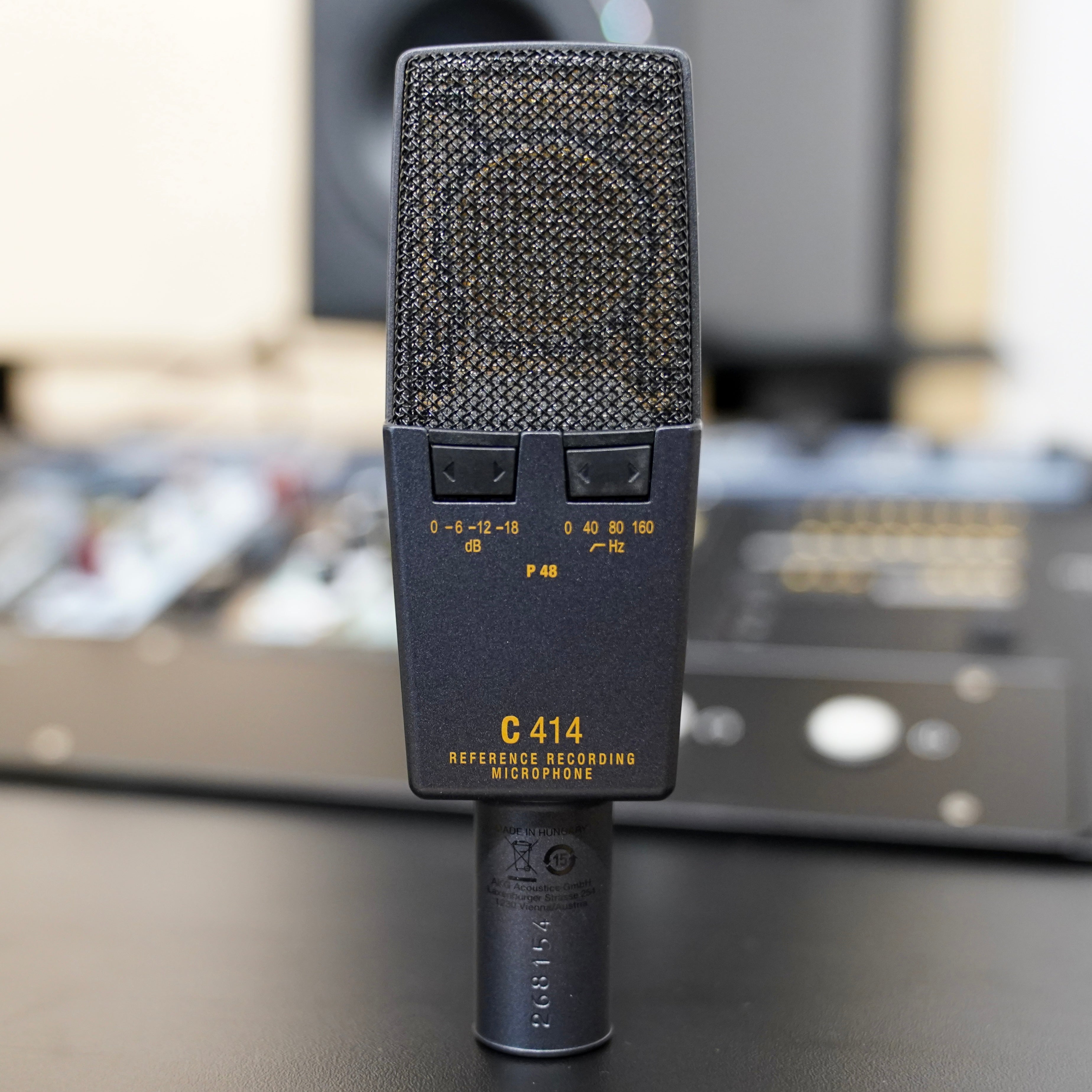 AKG C414 XL II