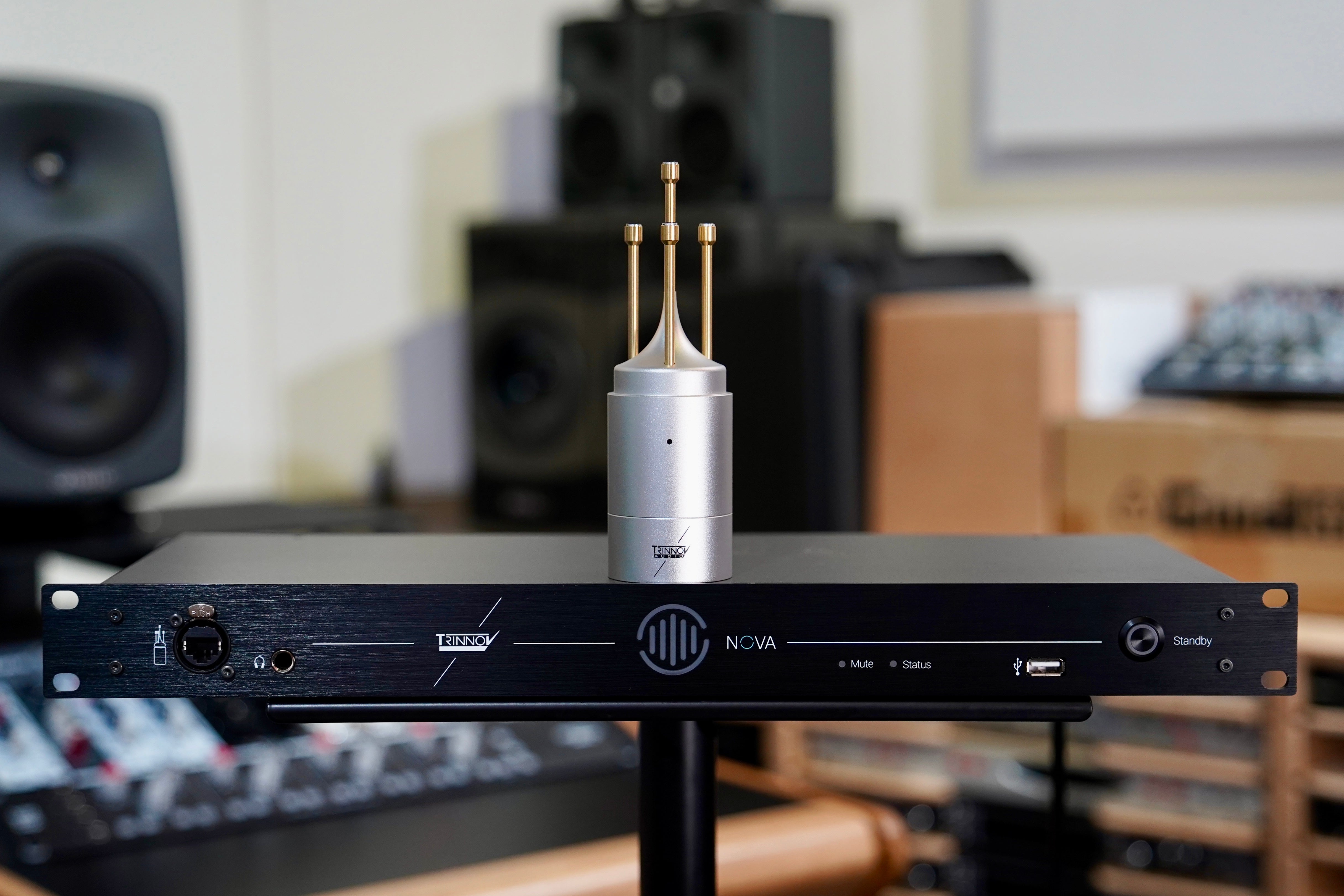 Trinnov NOVA w/ 3D Mic