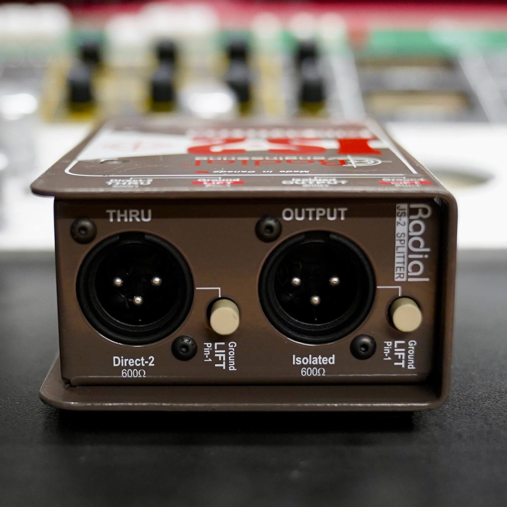 Radial JS2 Mic Splitter