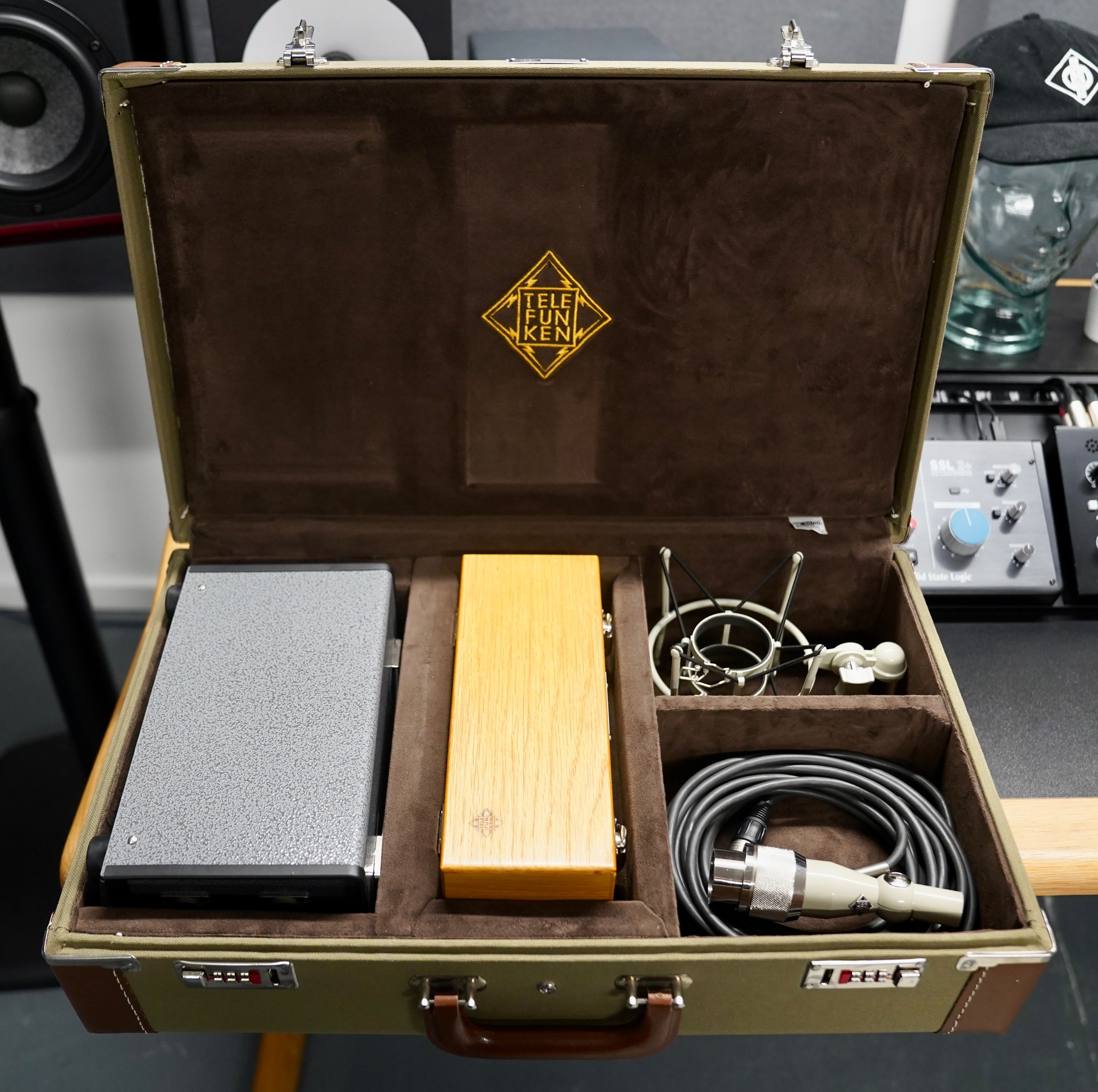 Telefunken ELA M 250E