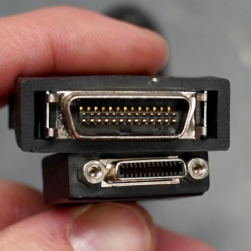 Avid Adaptor DigiLink Male to Mini DigiLink Female