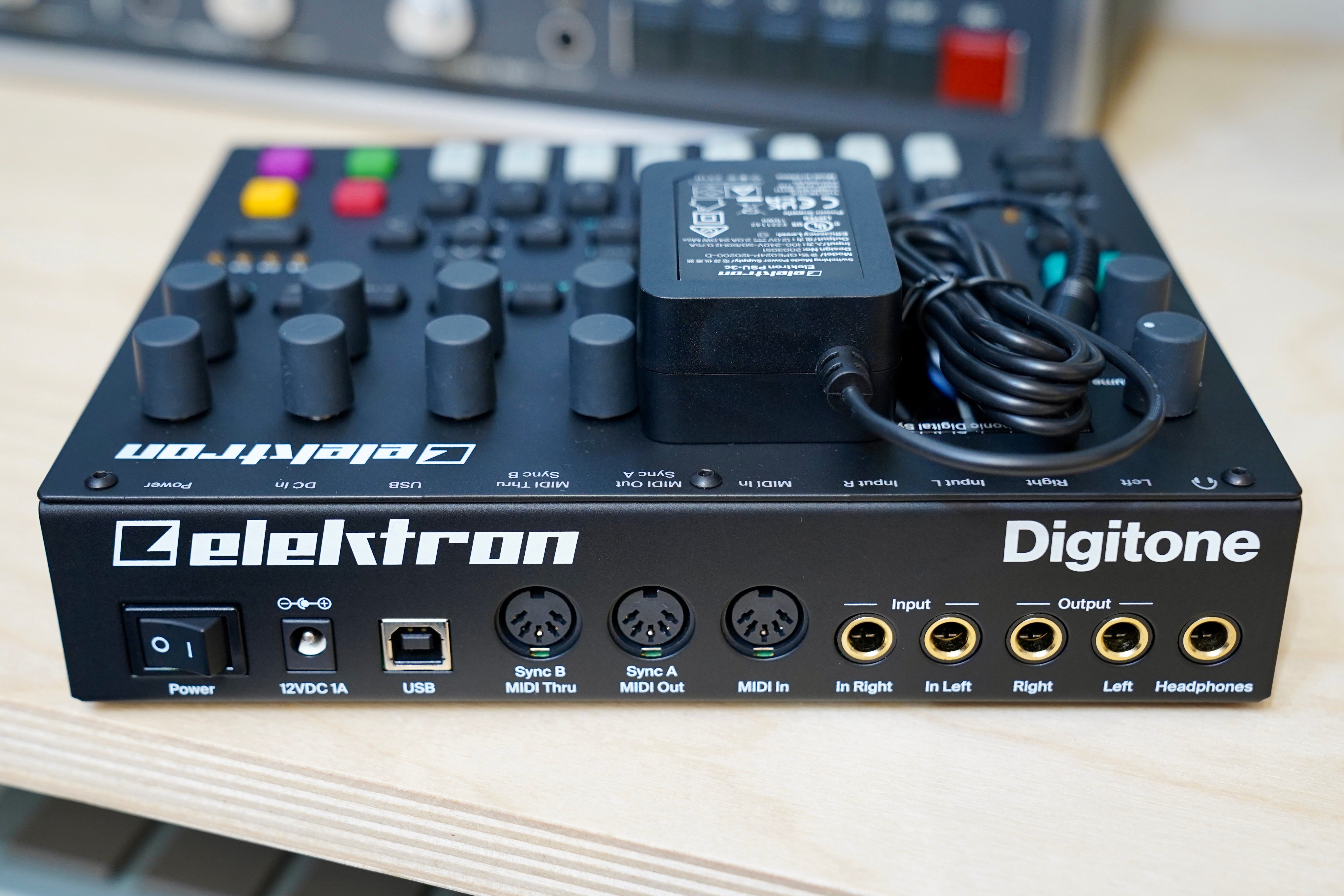 Elektron Digitone 8-Voice Digital Synthesizer
