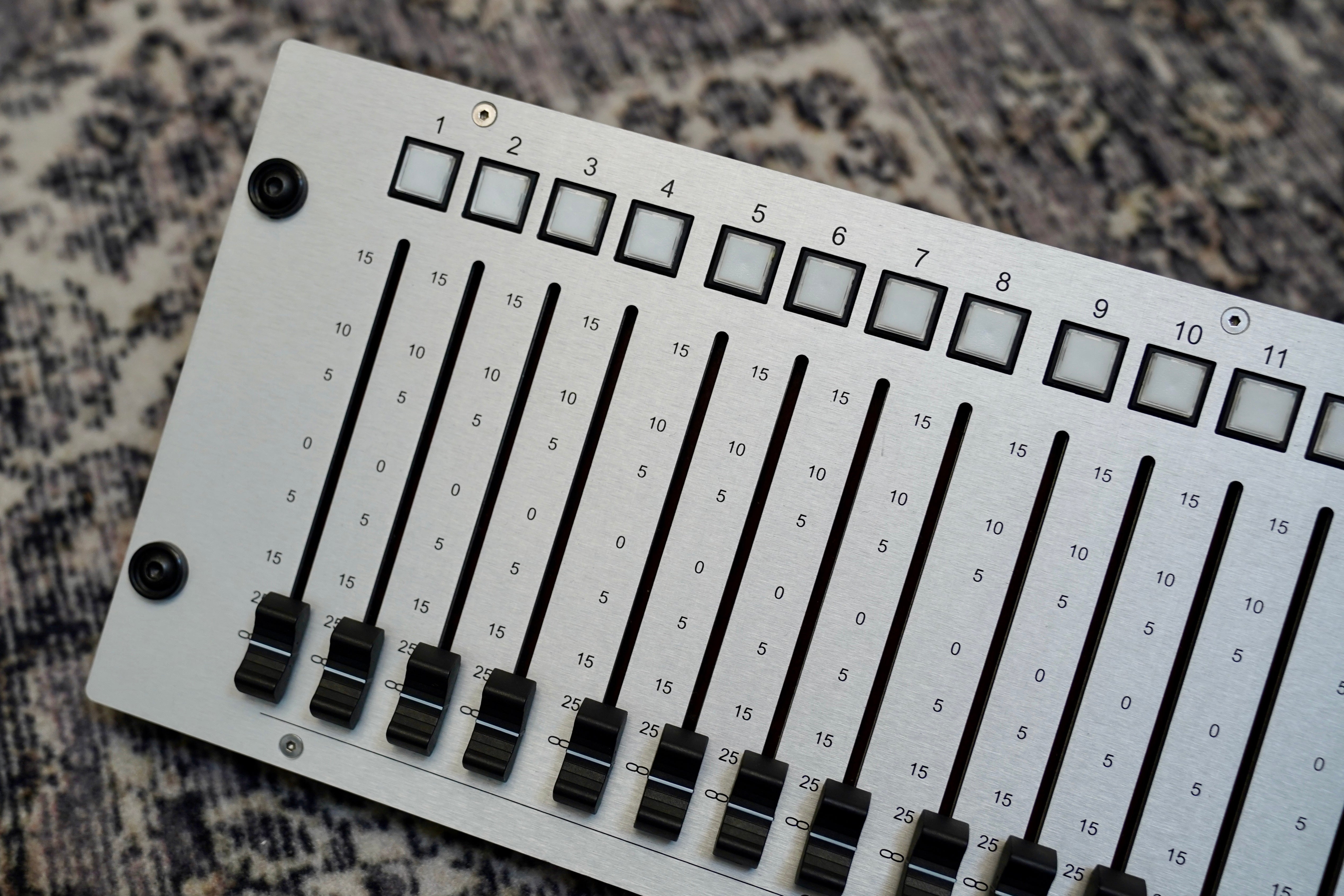 Neve 8804 Fader Pack