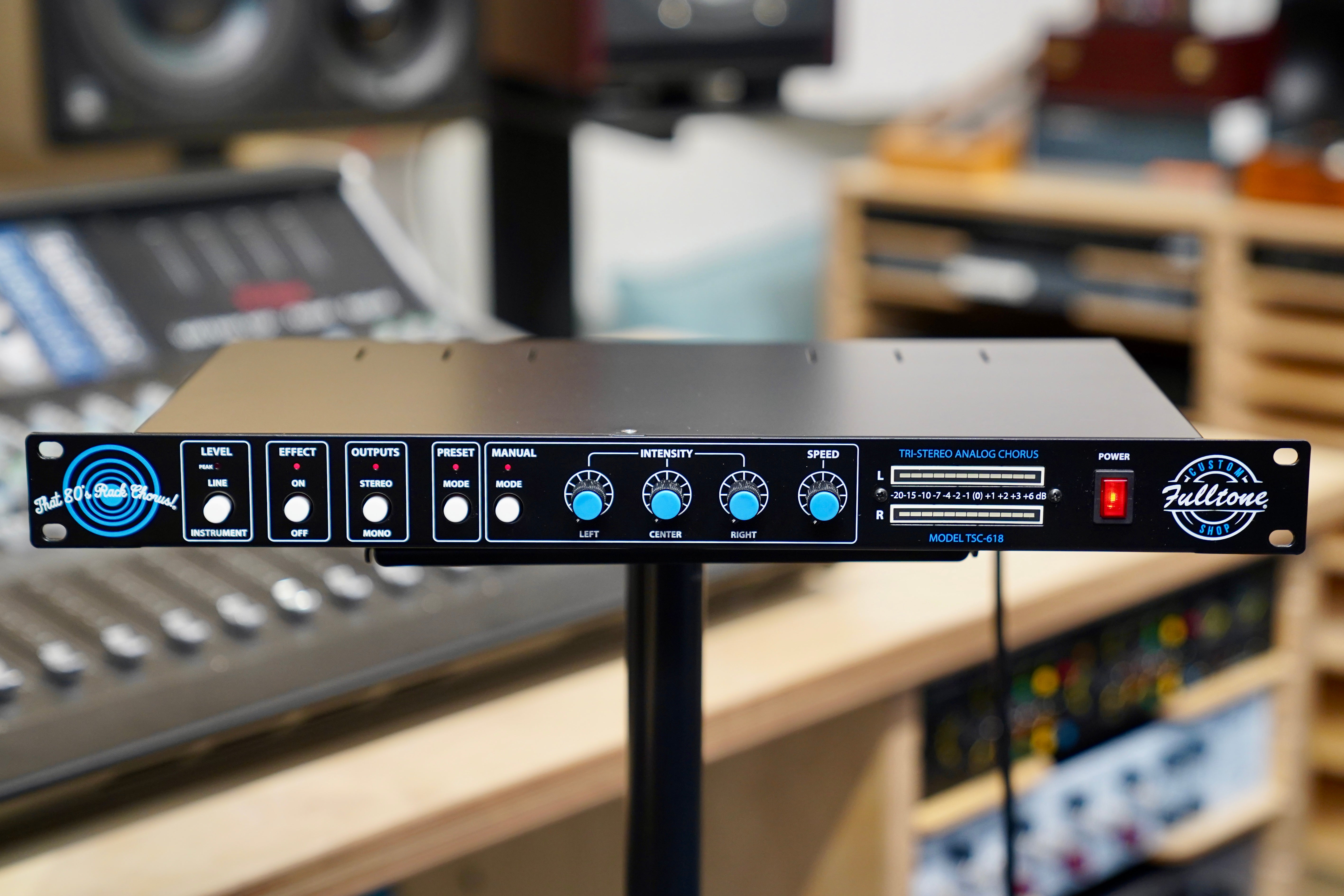 Fulltone Custom Shop "That 80s Rack Chorus"