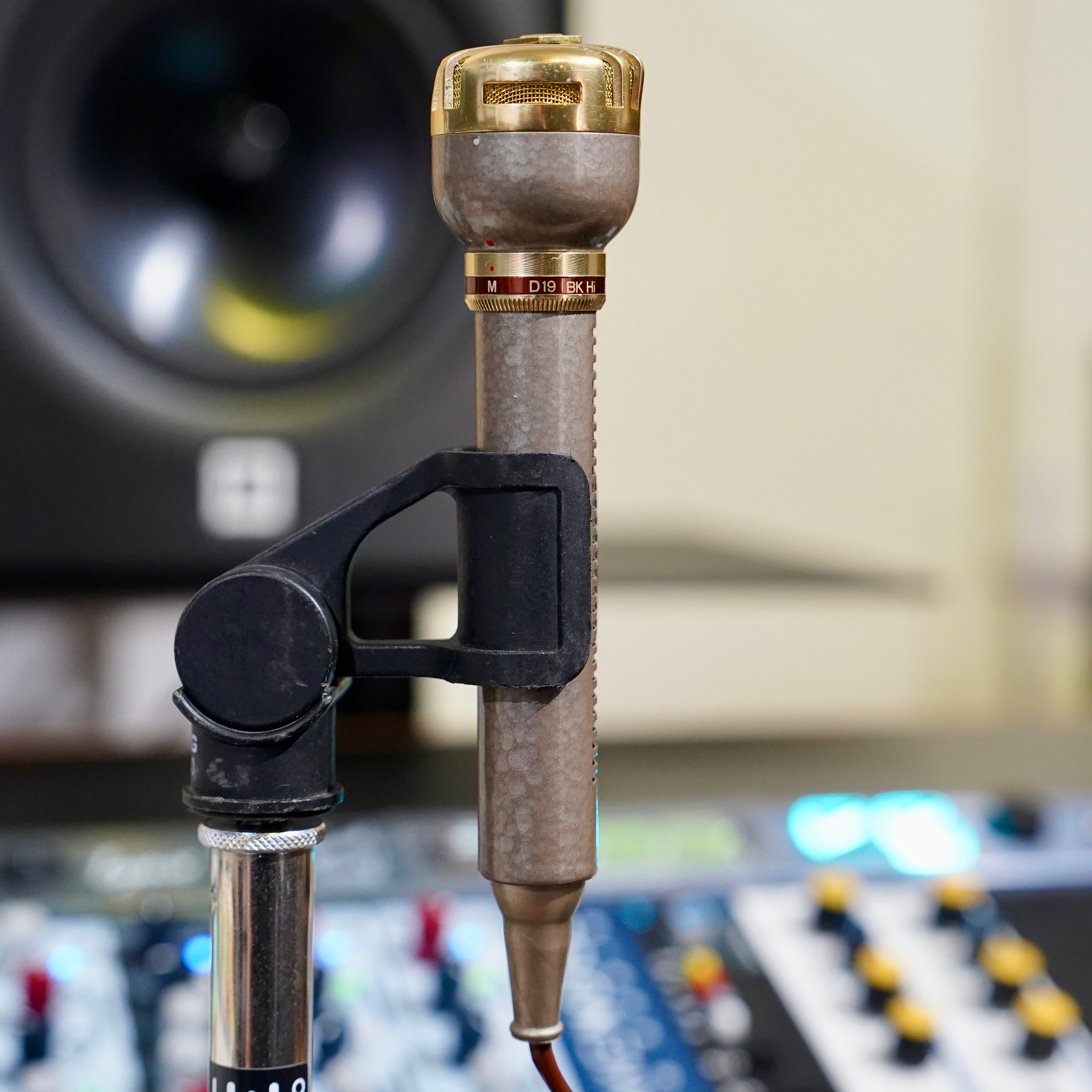Telefunken (AKG) D19 BK Hi