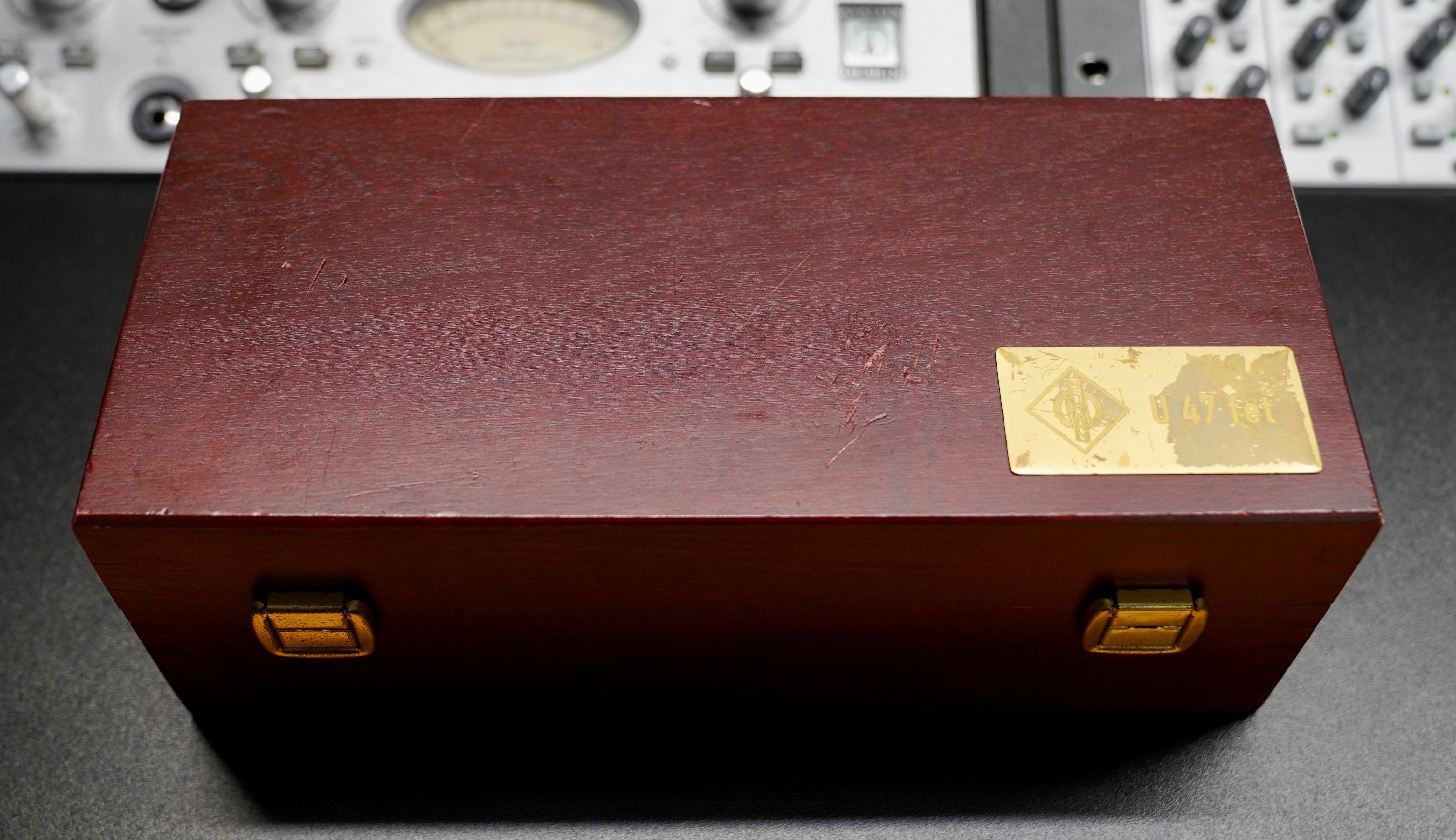 Neumann U47 fet i Collector's Edition