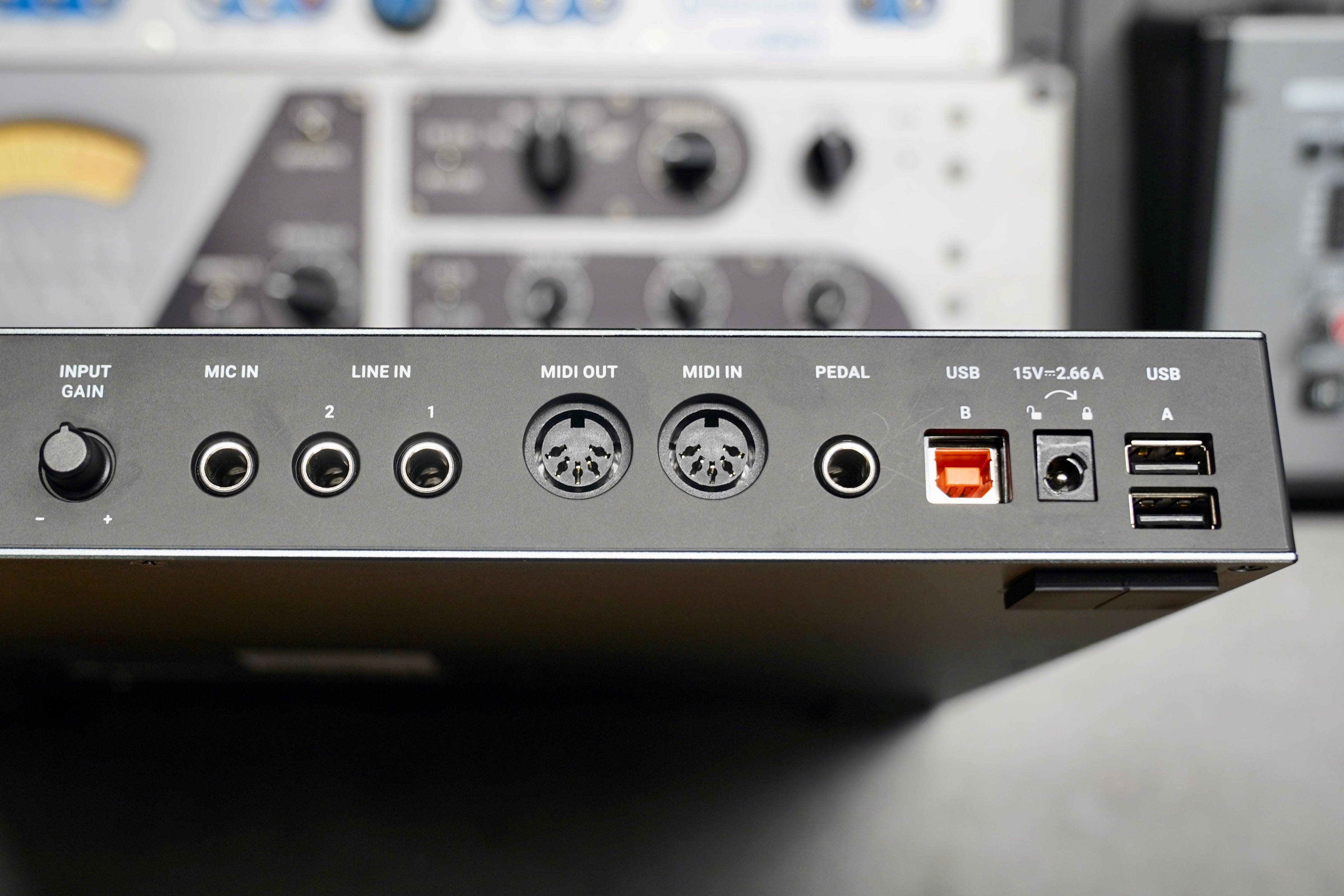 Native Instruments Maschine+ Plus