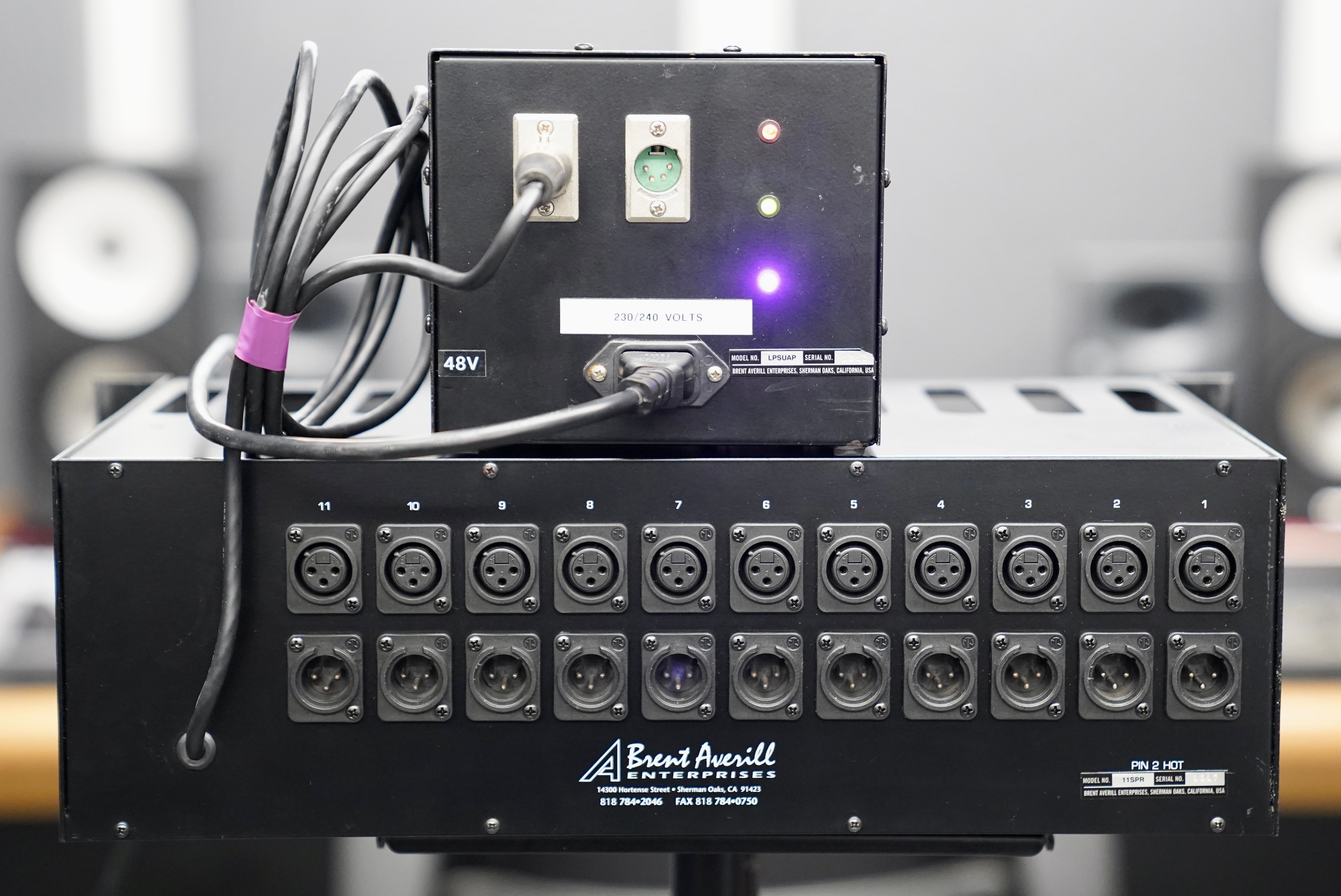 BAE 11-Space 500 Series Rack with PSU