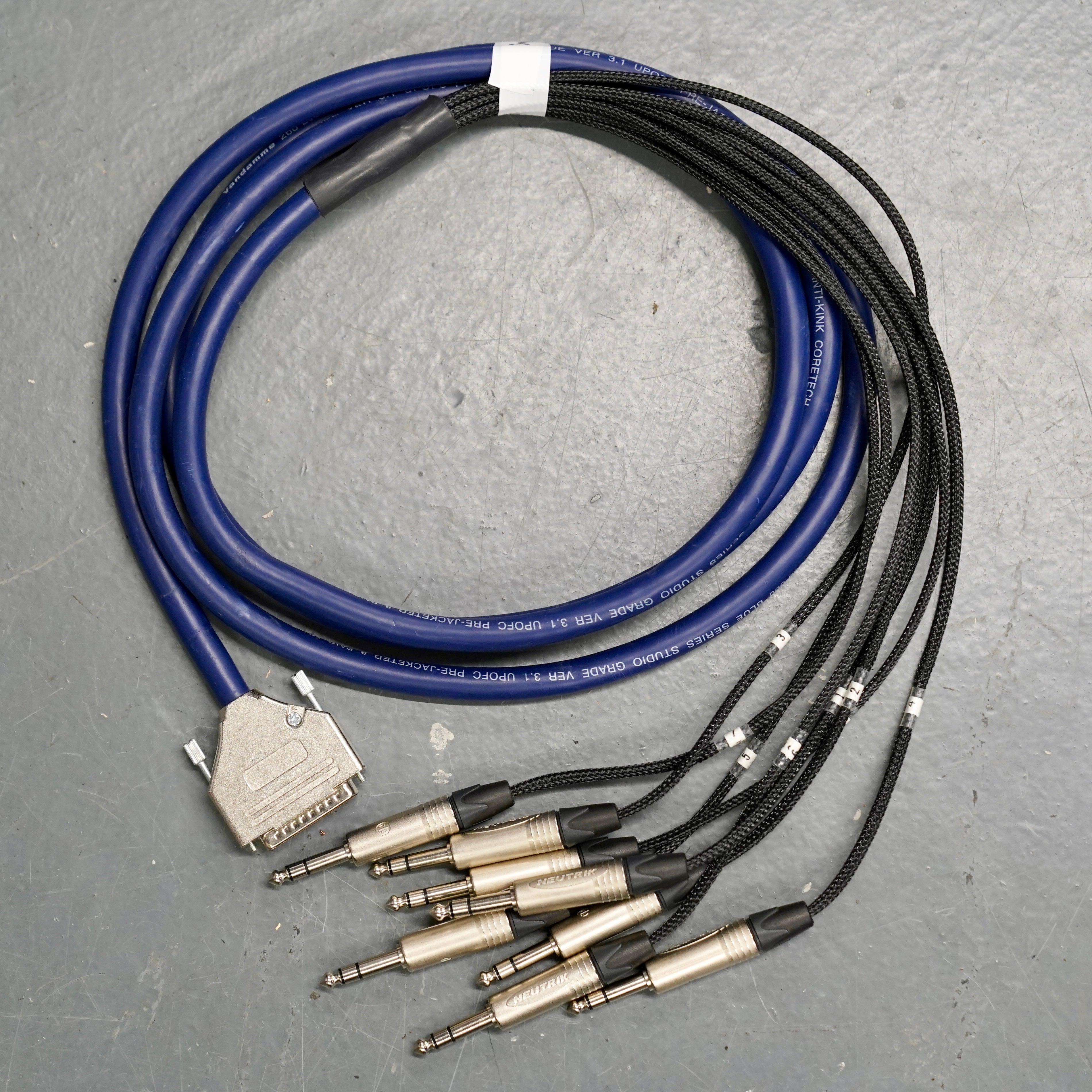 3m Van Damme DB25 to Neutrik 1/4″ TRS Jack Loom