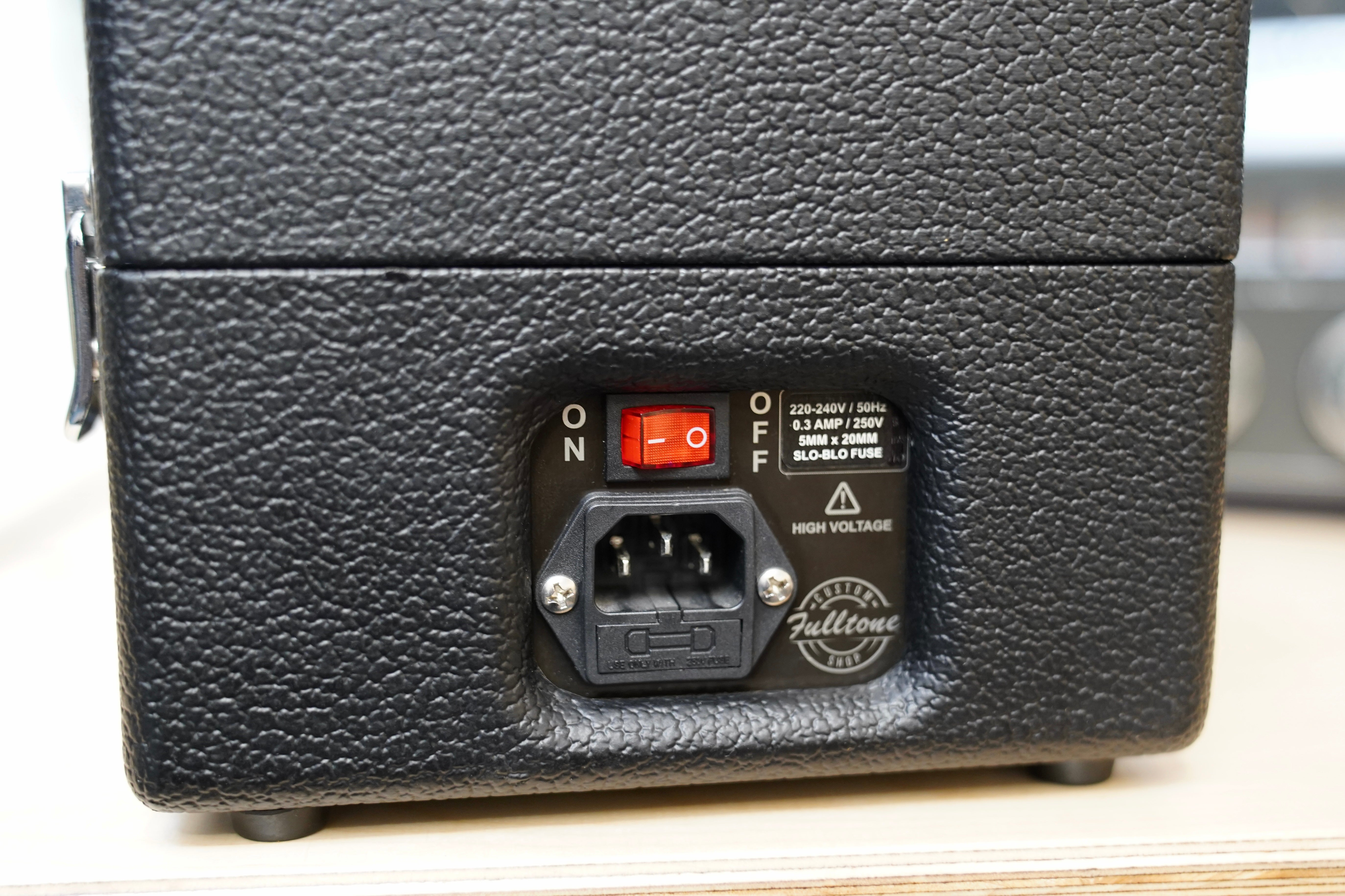 Fulltone Solid State Tape Echo