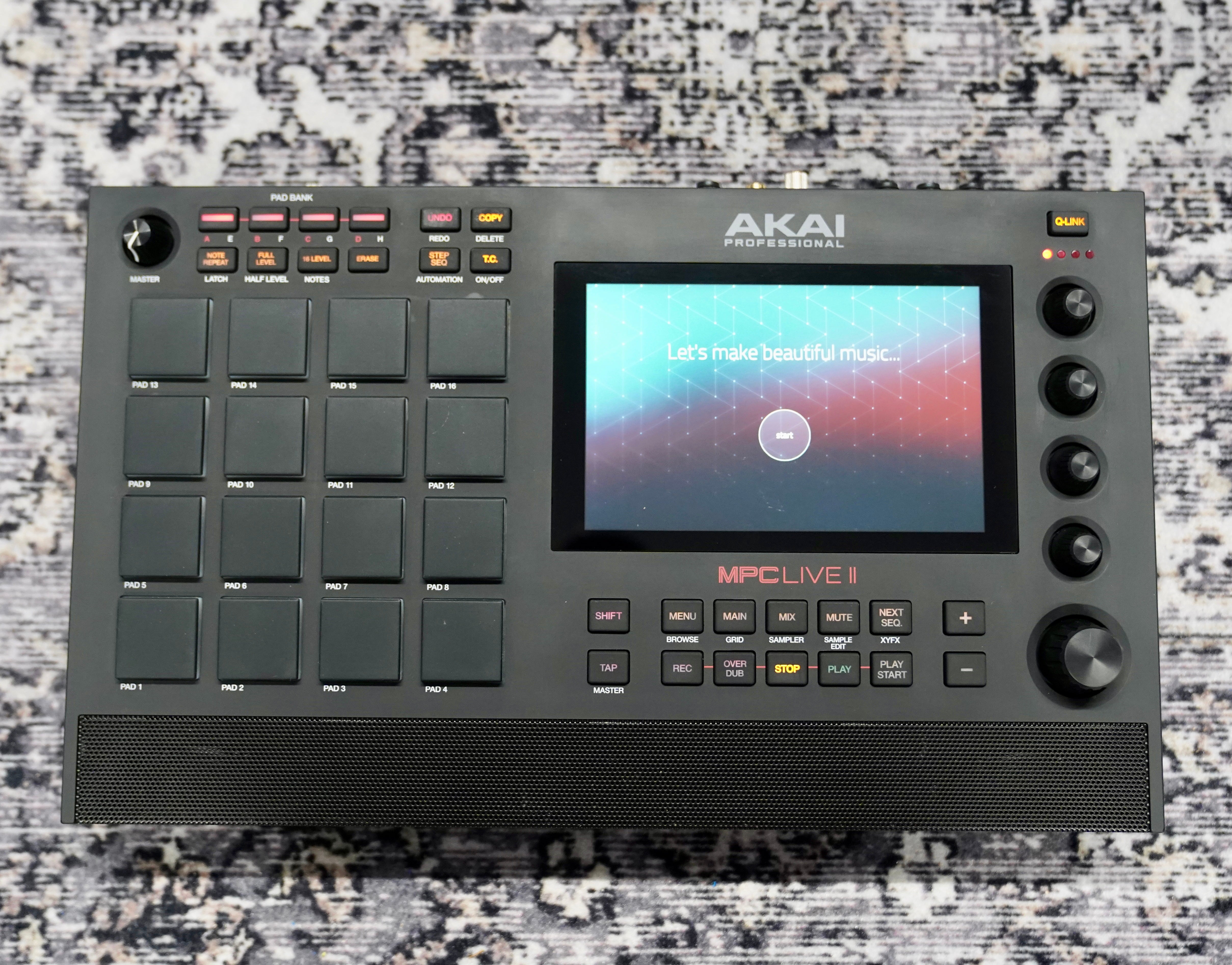 N*u様 AKAI MPC LIVE II Akai MPC Live II MK2 - Portable Standalone Music Production