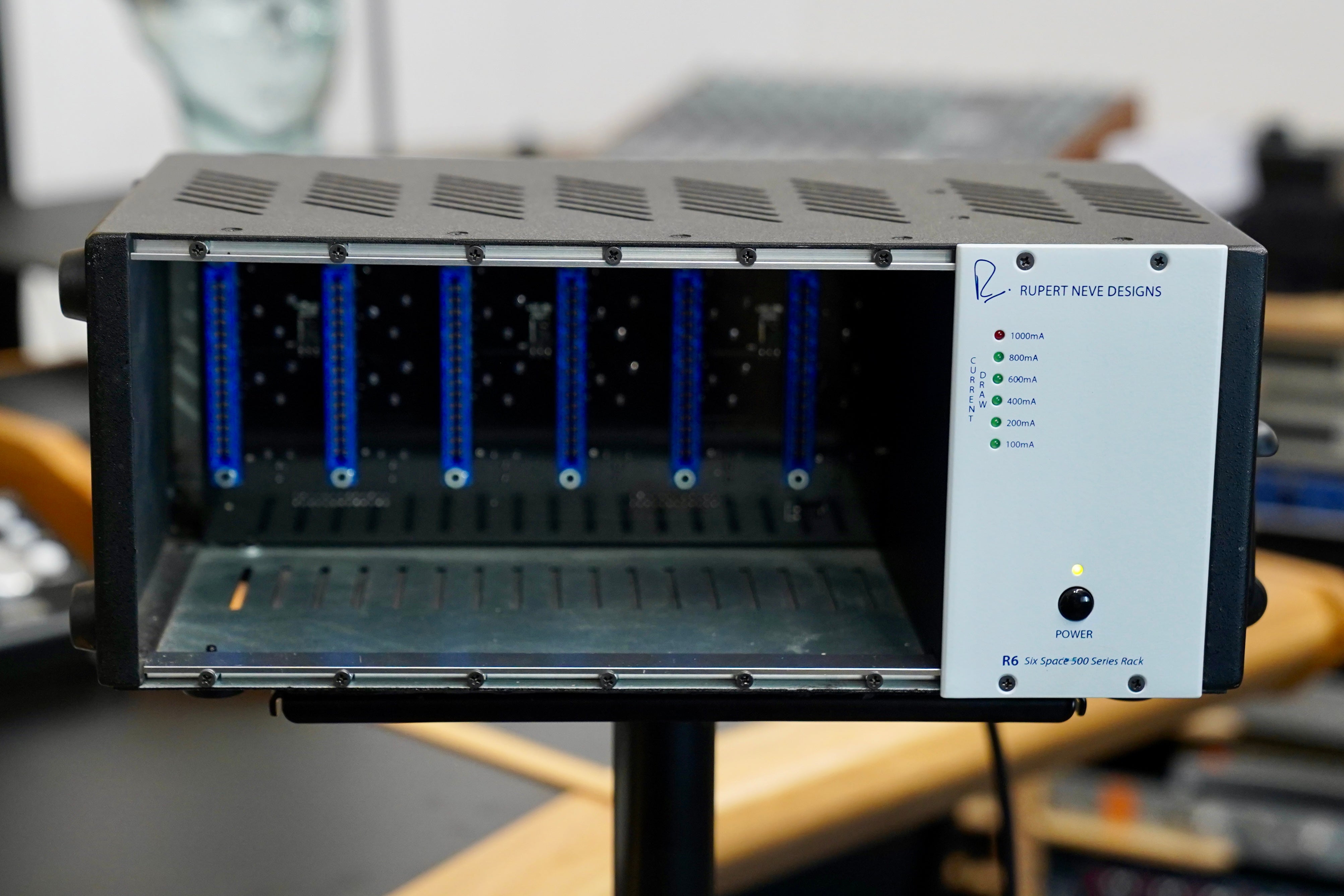 Rupert Neve R6 500 Series Chassis – Make Noise Pro Audio