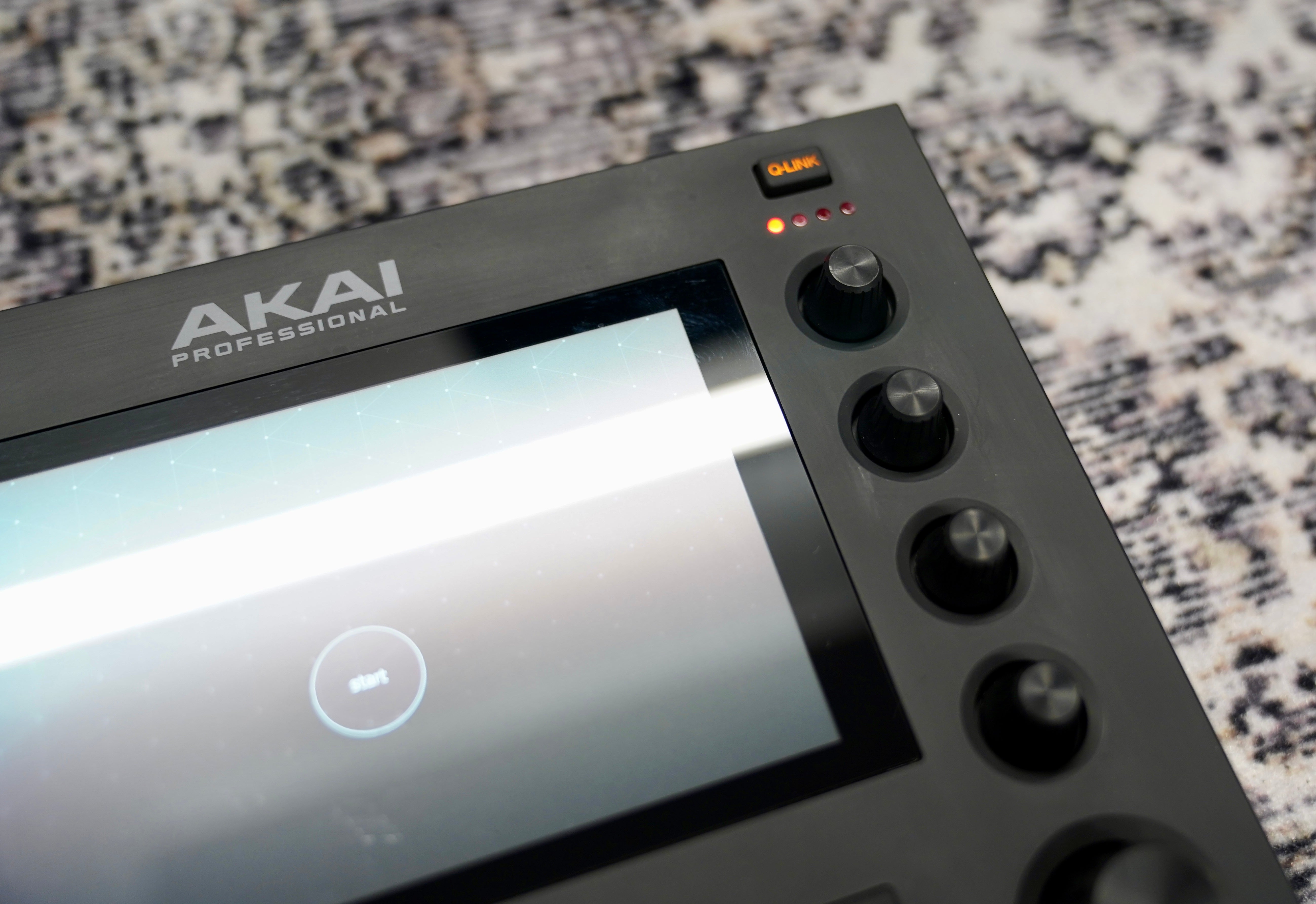 Akai MPC Live II