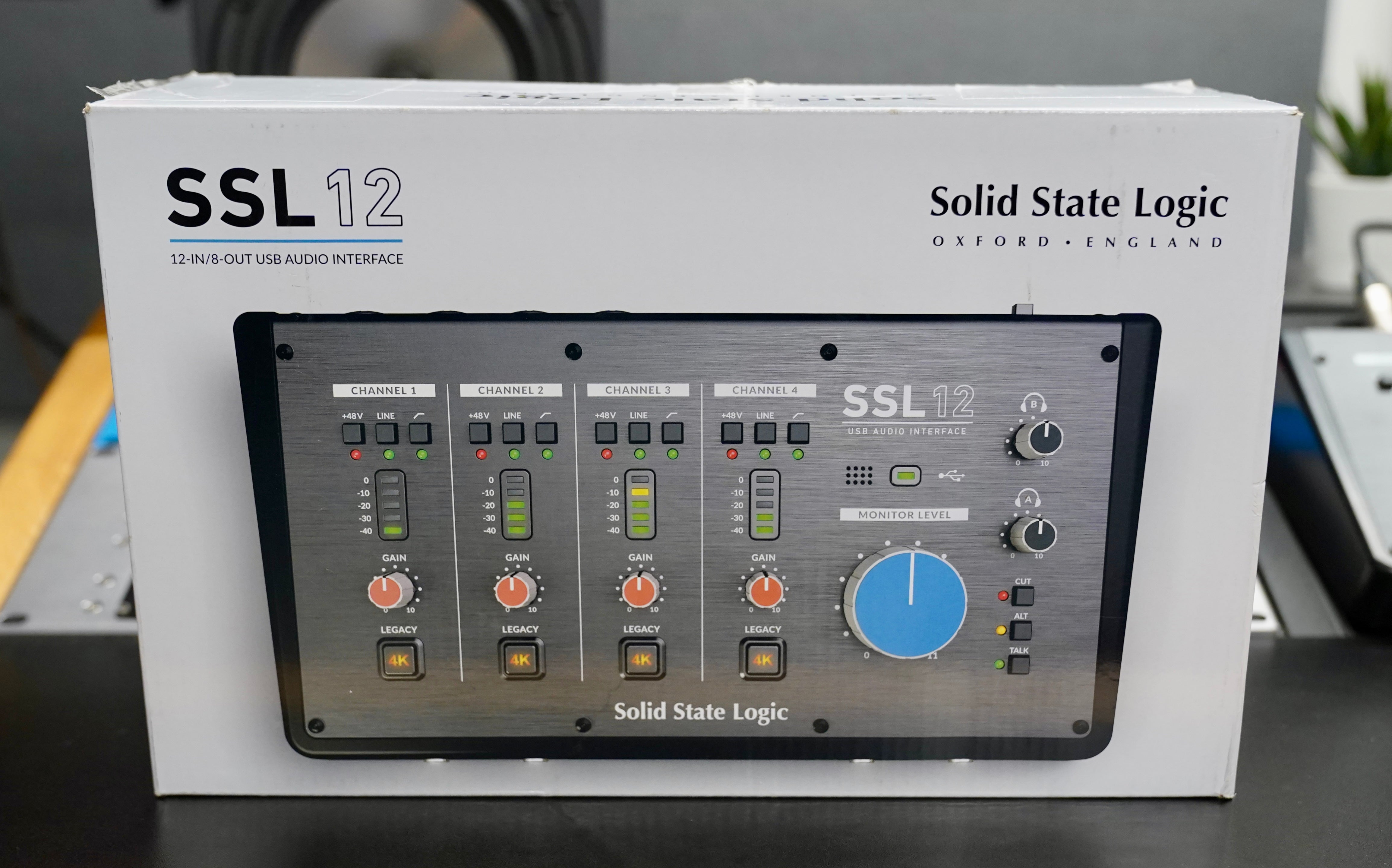 Solid State Logic SSL12