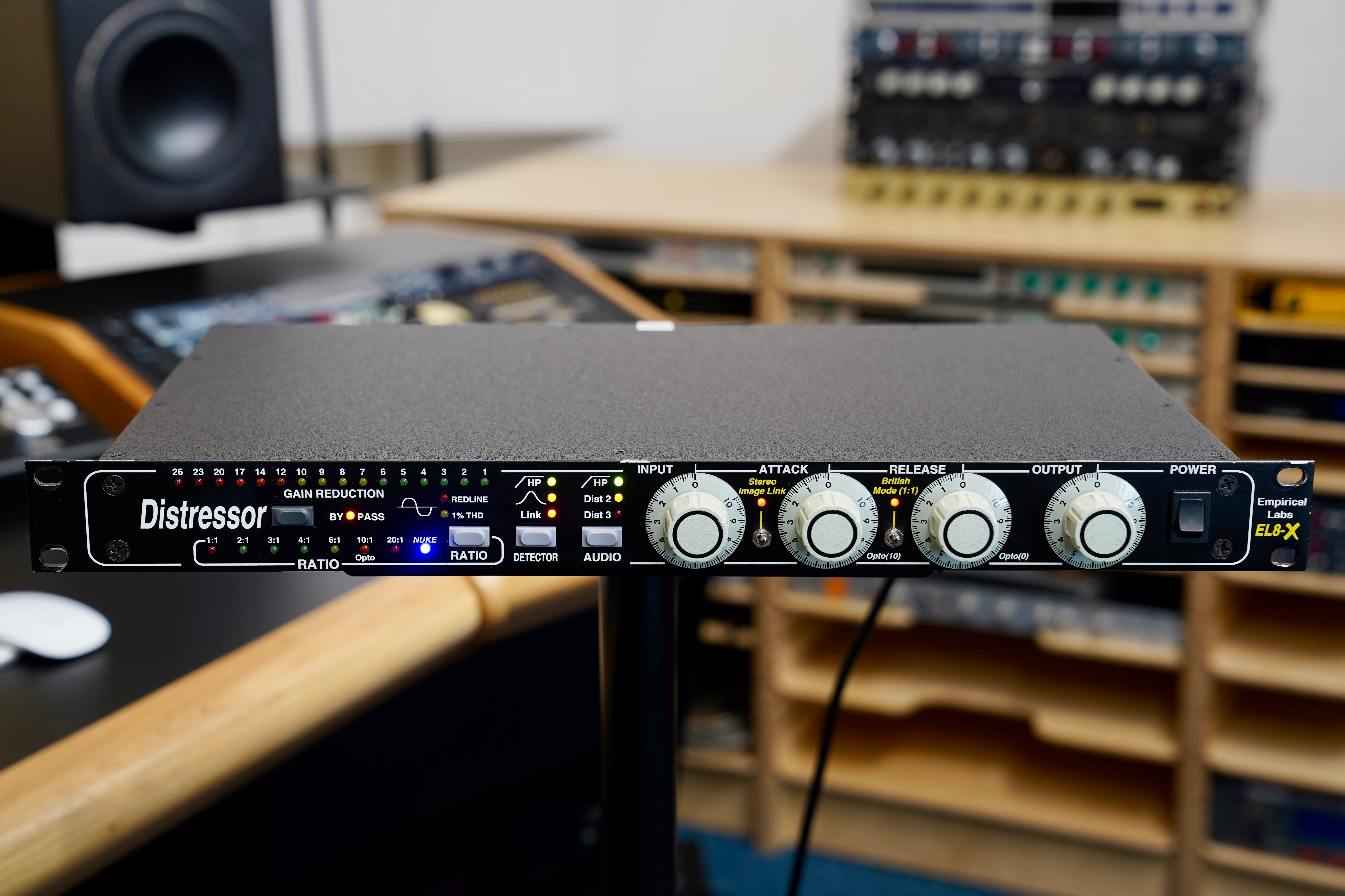 Empirical Labs EL8-X Distressor