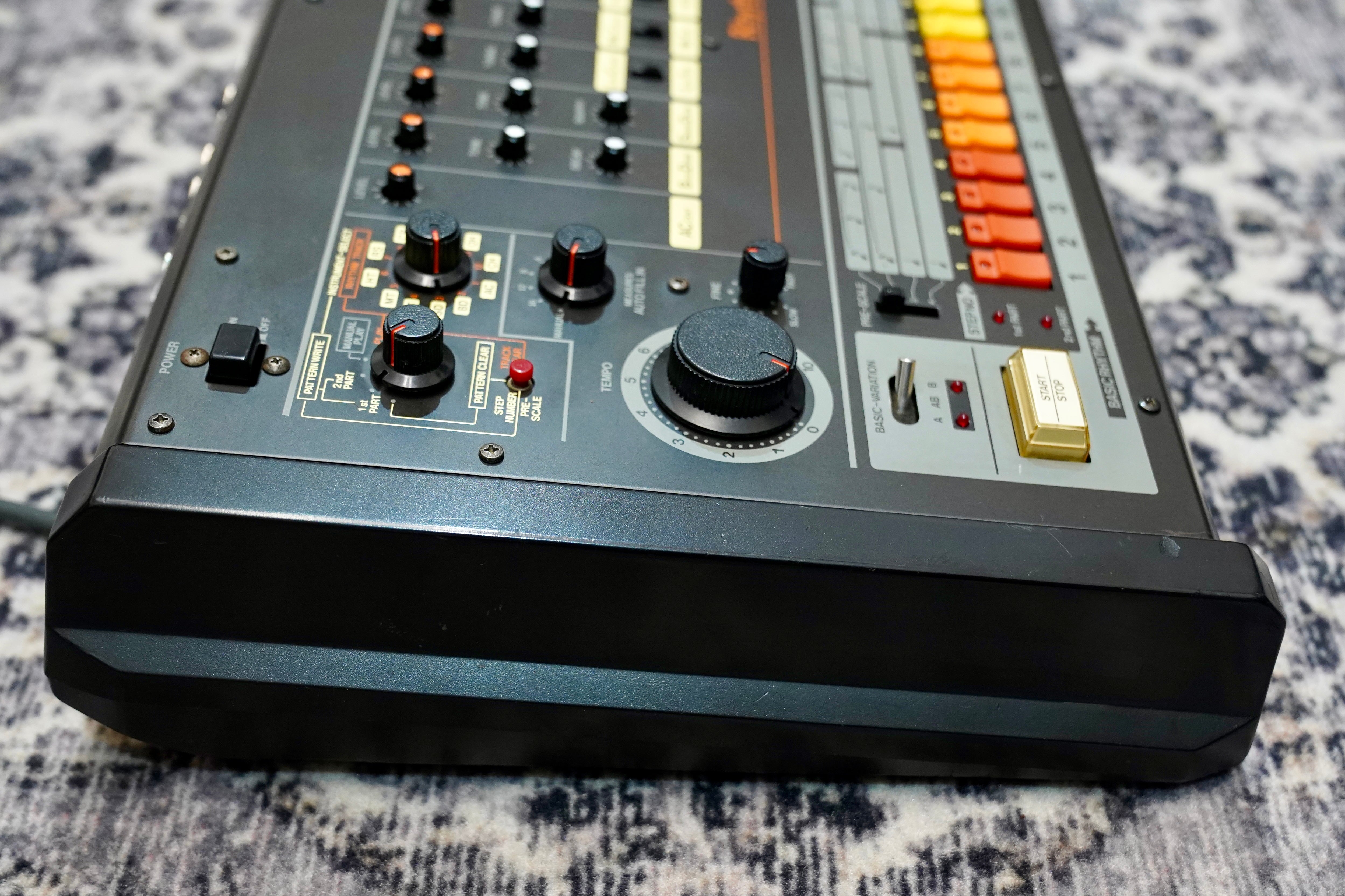 Roland TR-808 Rhythm Composer
