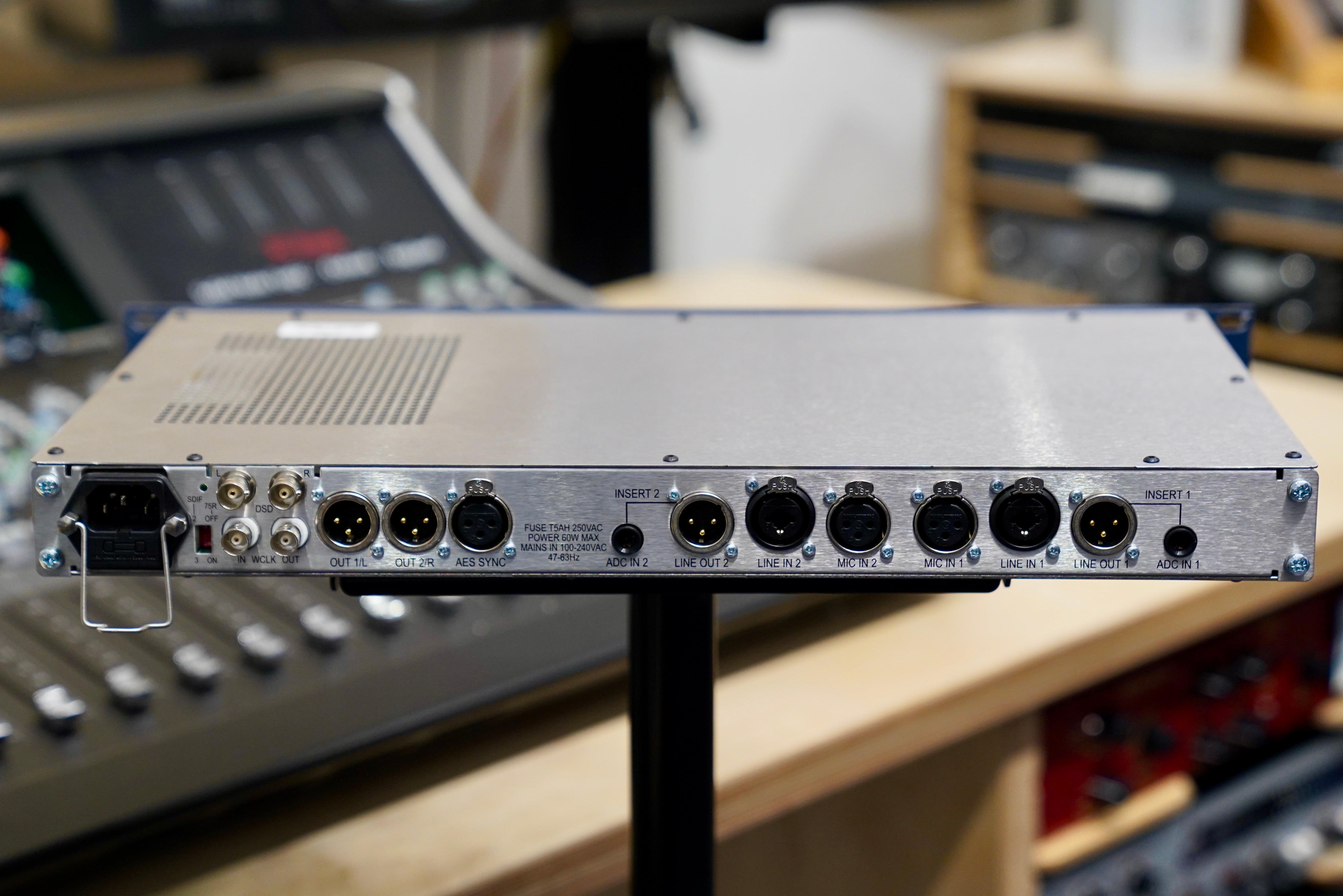 Neve 1073DPD 2-channel Microphone Preamp with Digital Outs