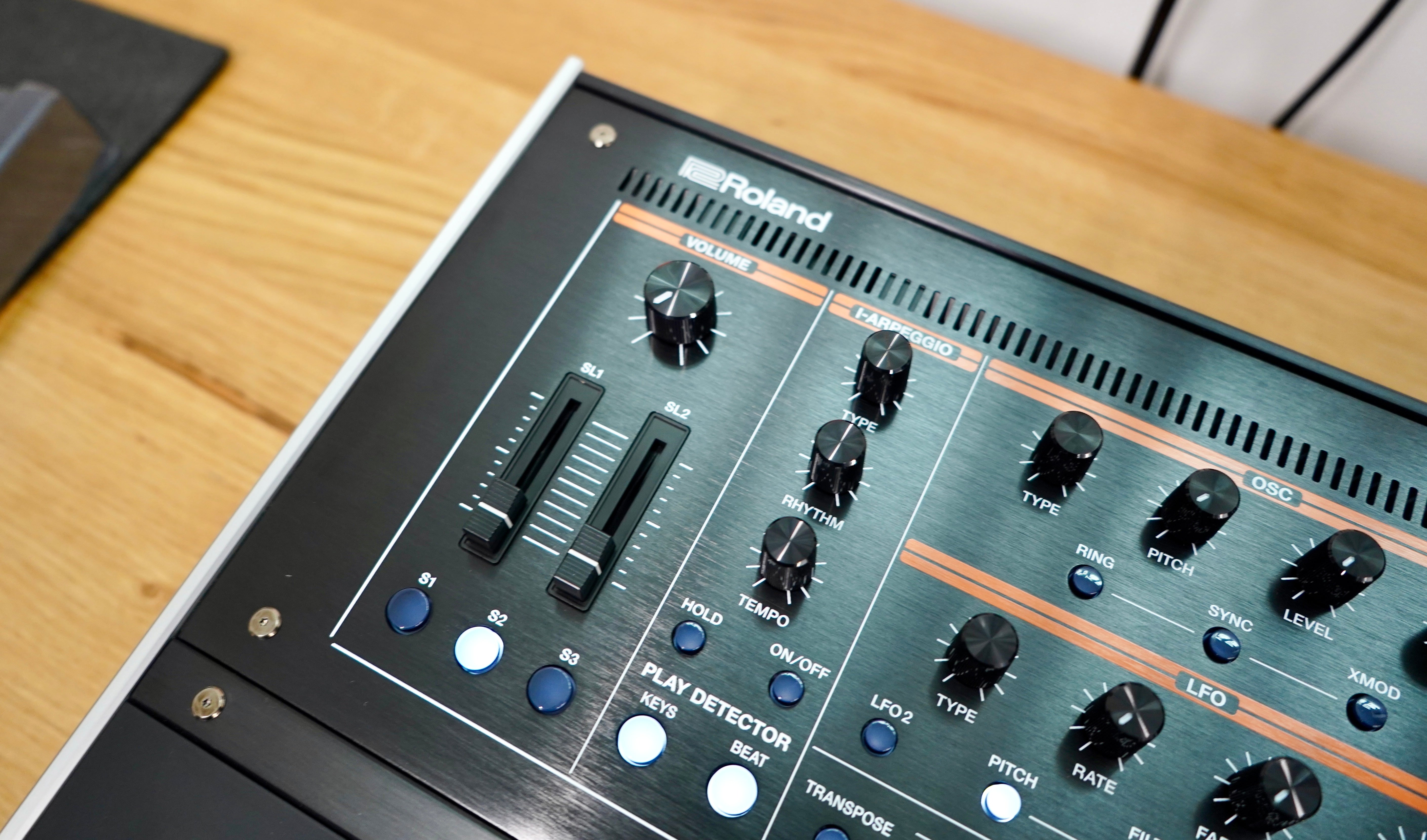 Roland Jupiter-Xm