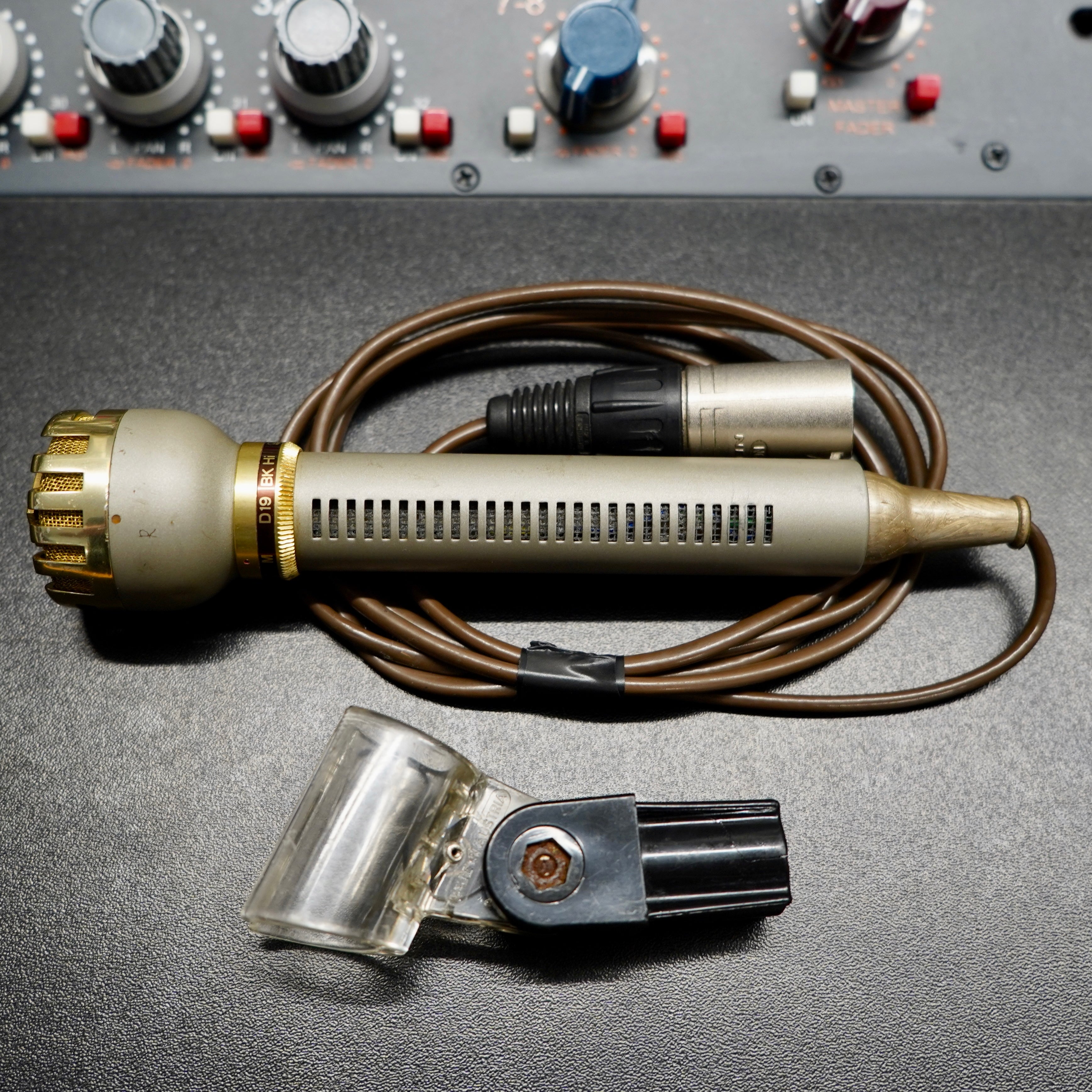 Telefunken (AKG) D19 BK Hi