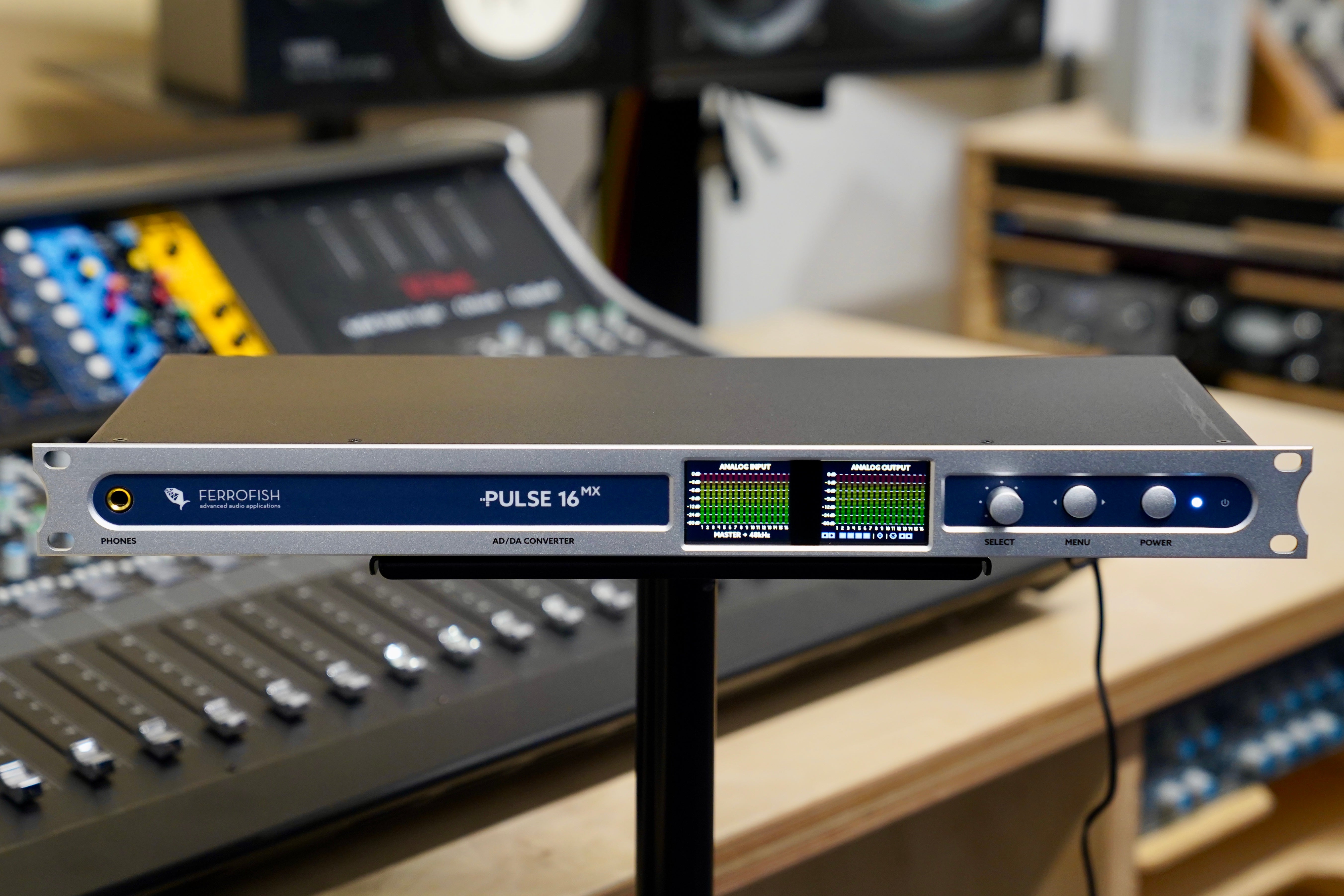 Ferrofish Pulse 16 MX AD/DA Converter