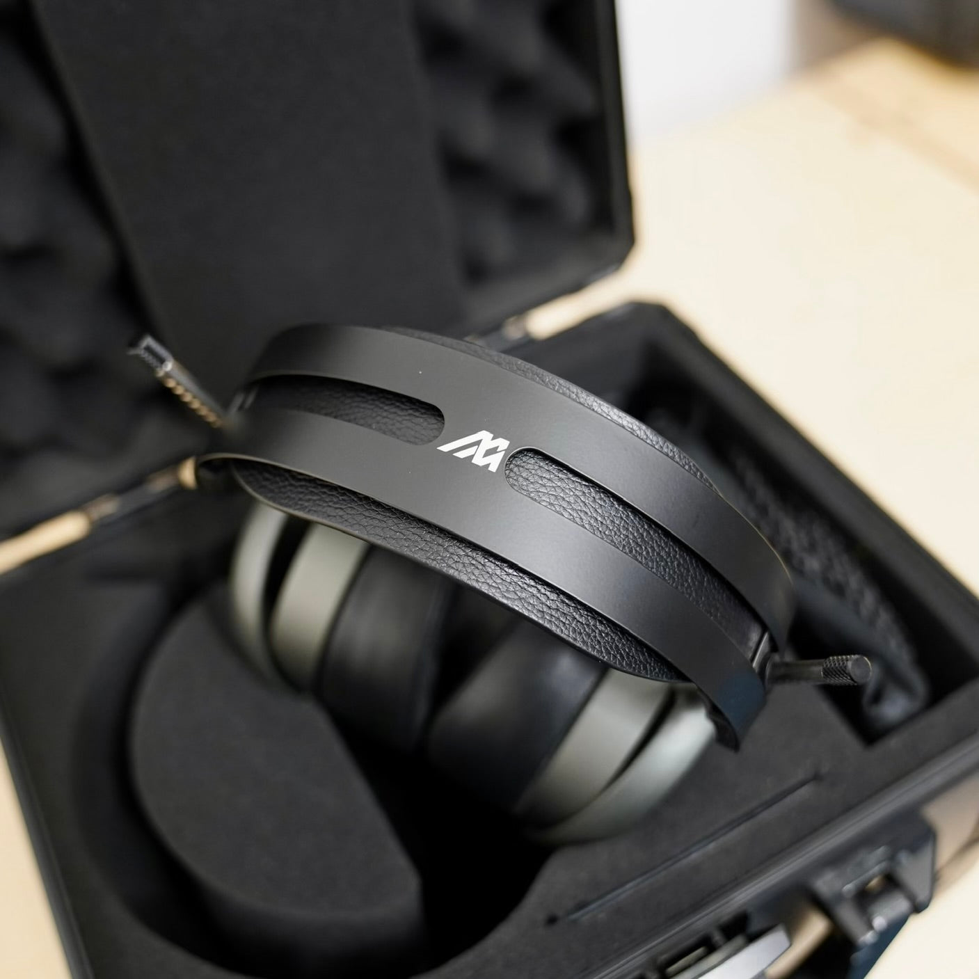 Audeze MM-500