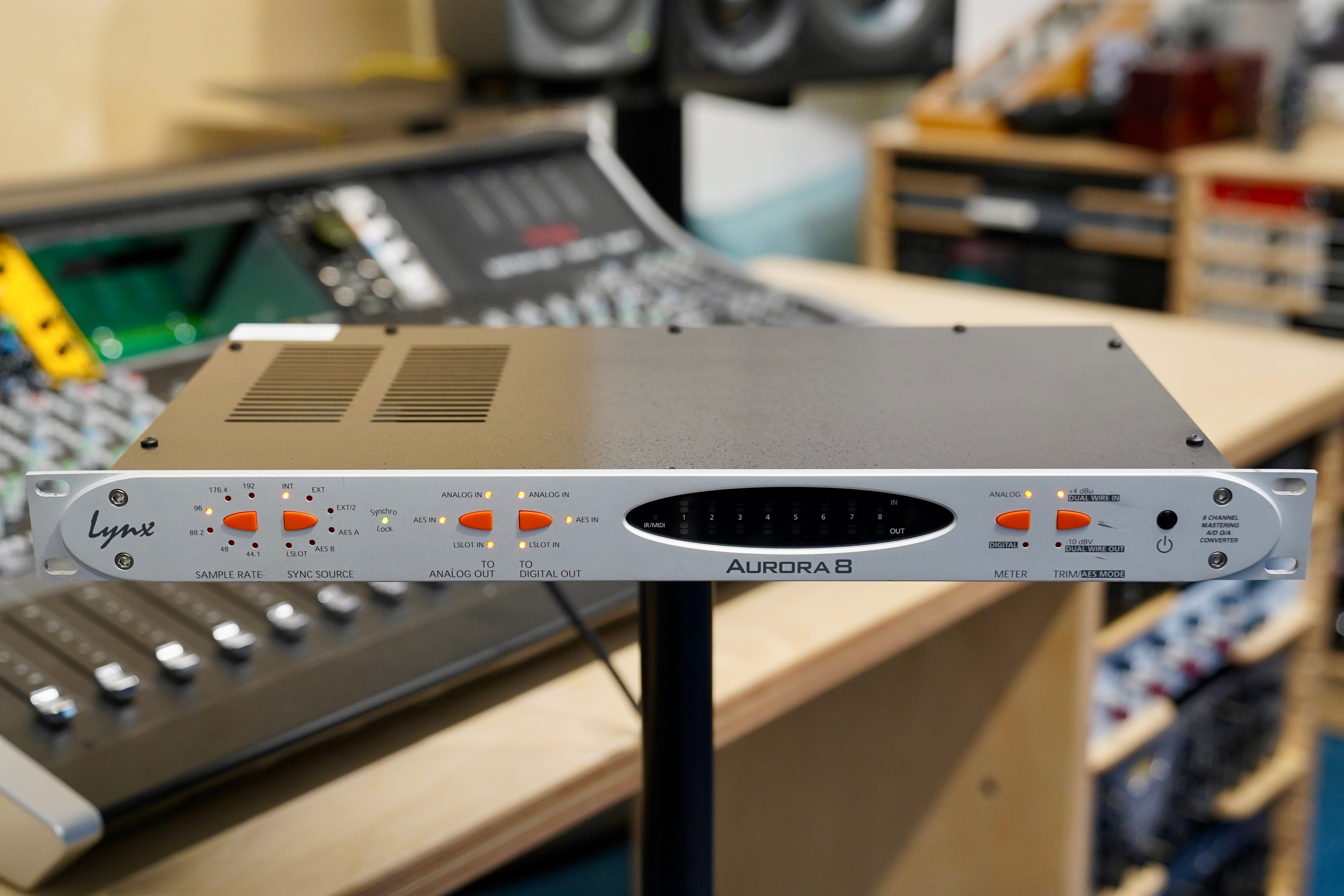Lynx Aurora 8 8-Channel Mastering AD/DA Converter