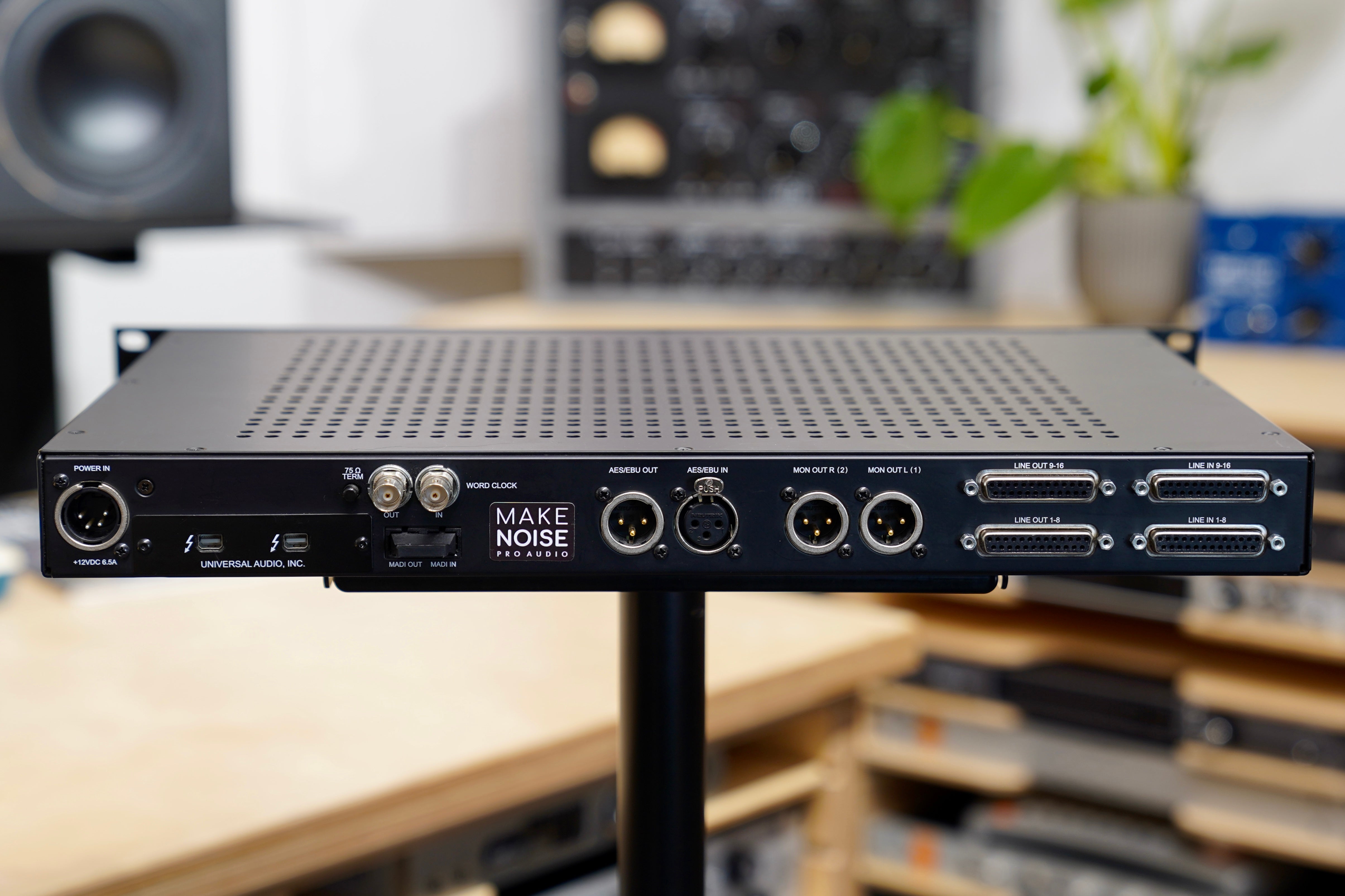 Universal Audio Apollo 16 MKII Quad