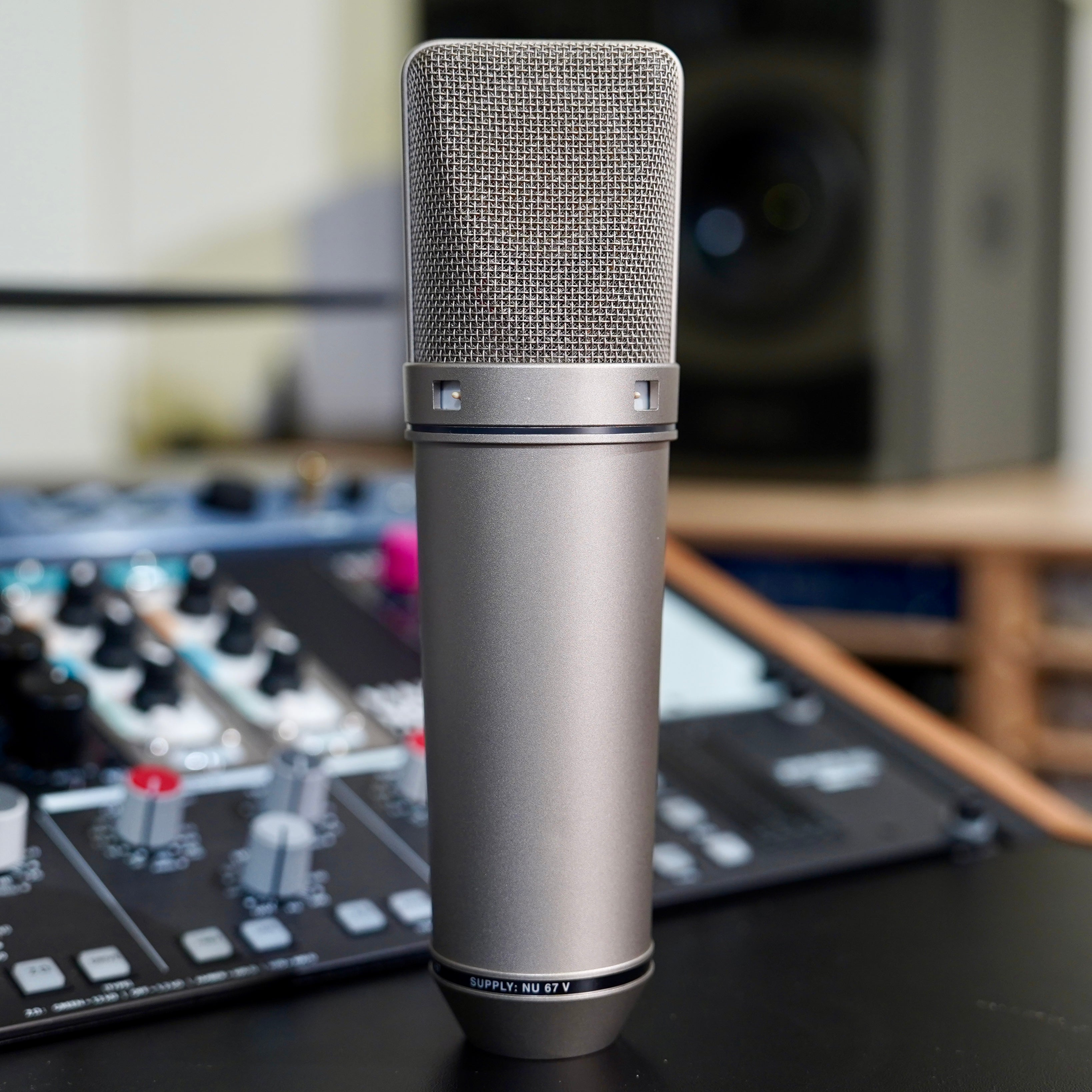 Neumann U67 (Re-Issue)