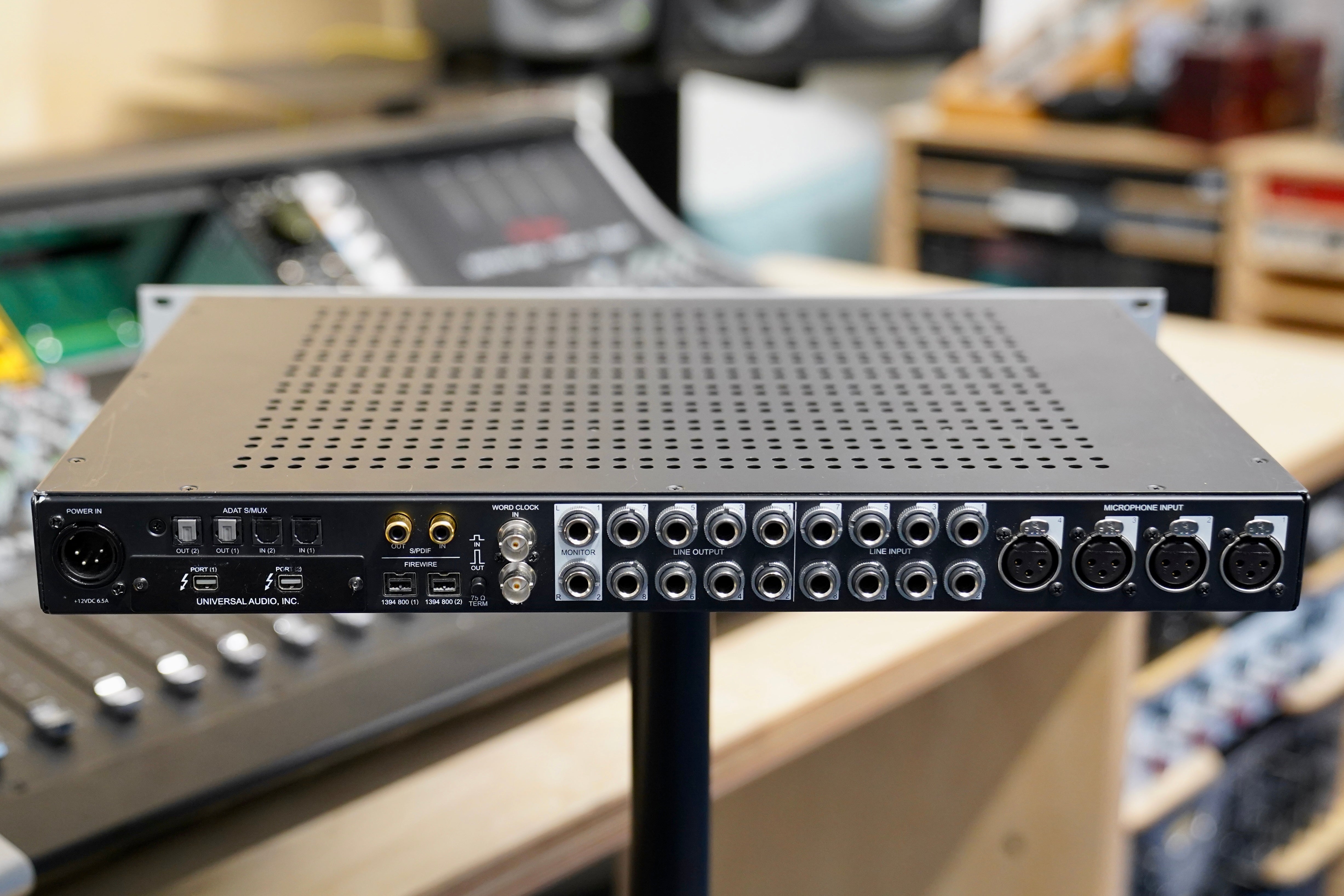 Universal Audio Apollo 8 Quad (TB2)