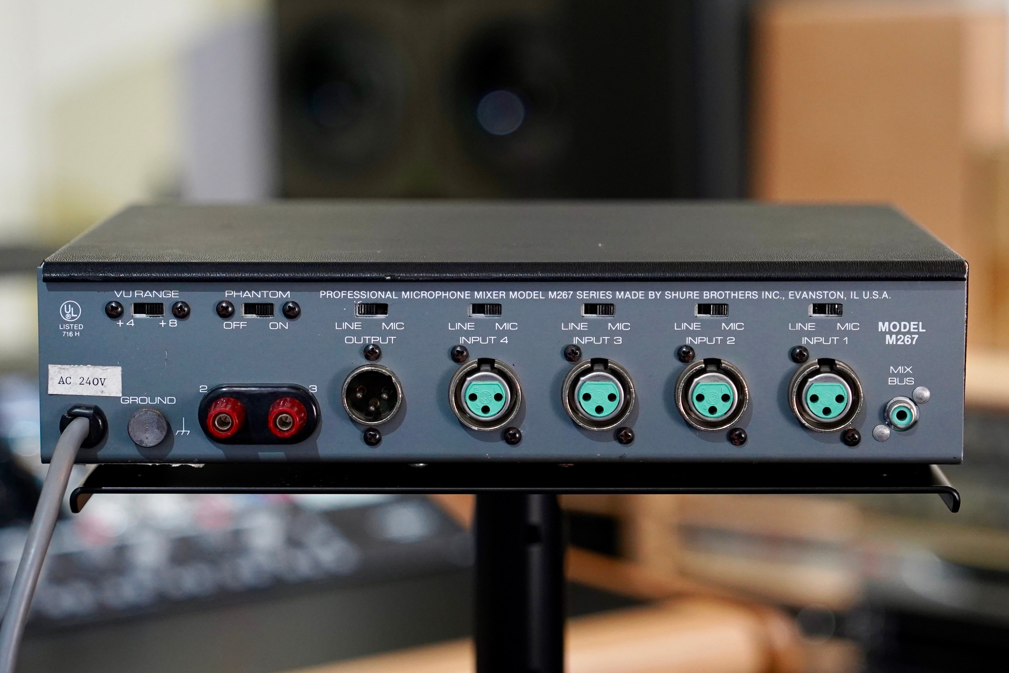 Shure M267 Mixer