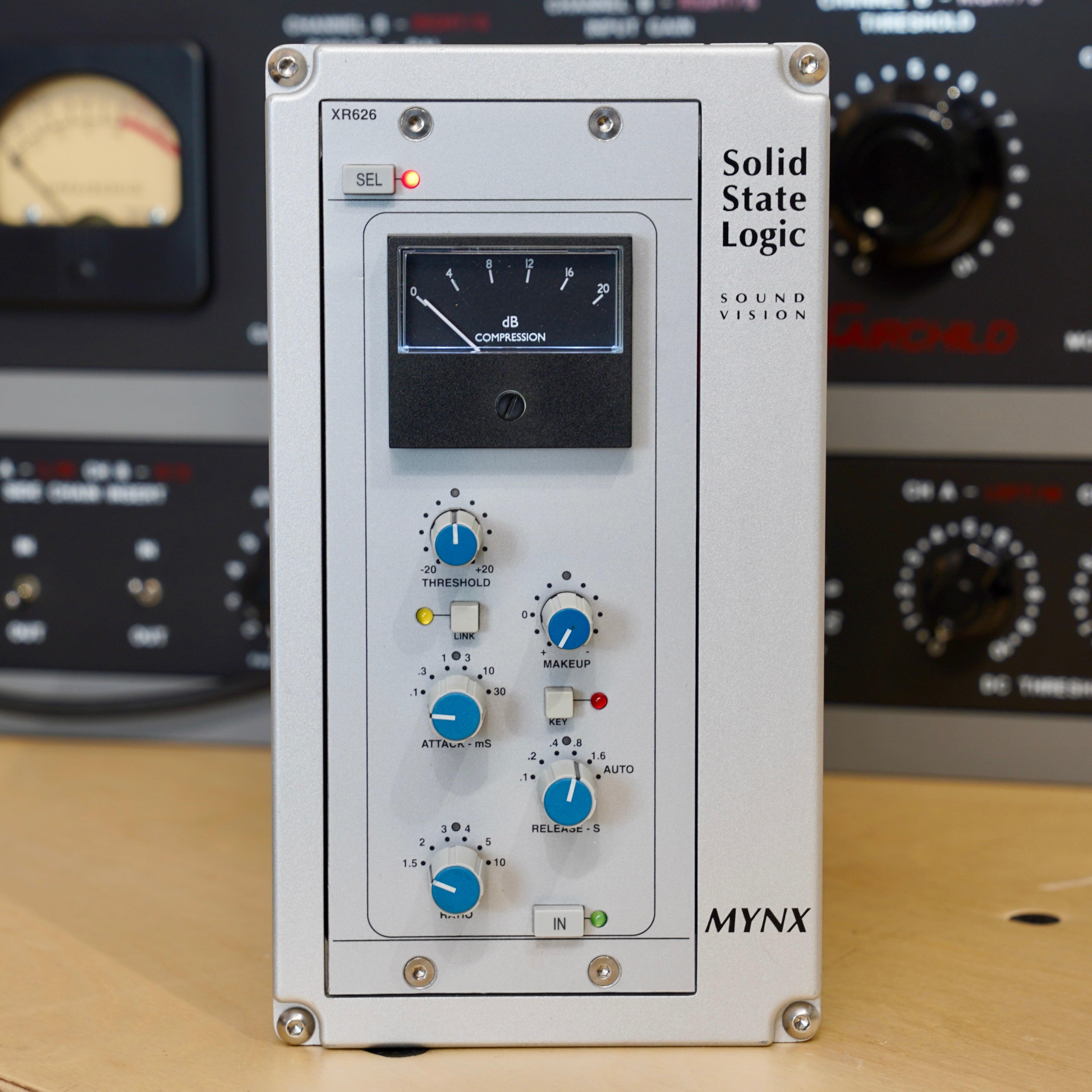 SSL XR626 Stereo Bus Compressor w/ Mynx Chassis – Make Noise Pro Audio