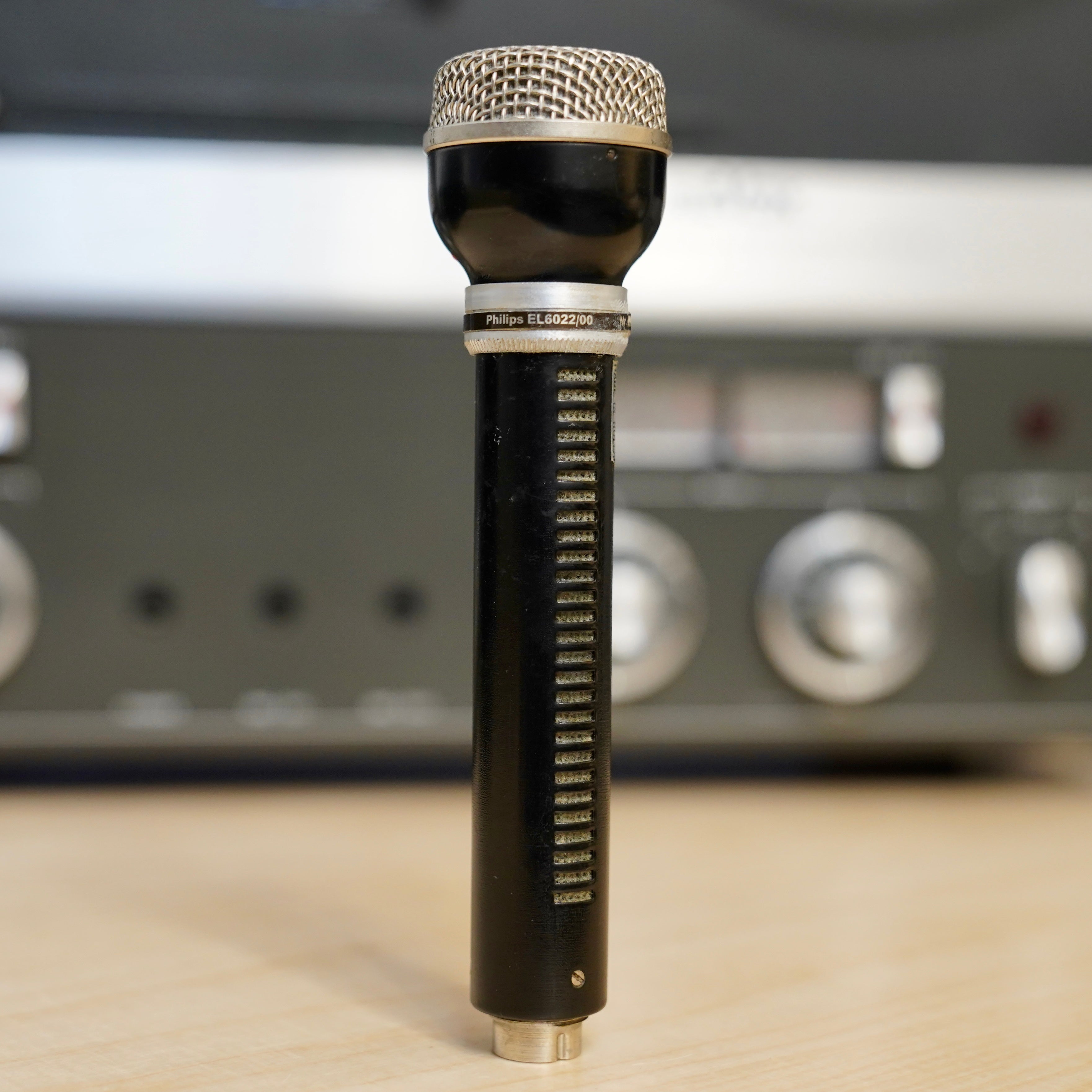 Philips EL6022/60 (AKG D19)