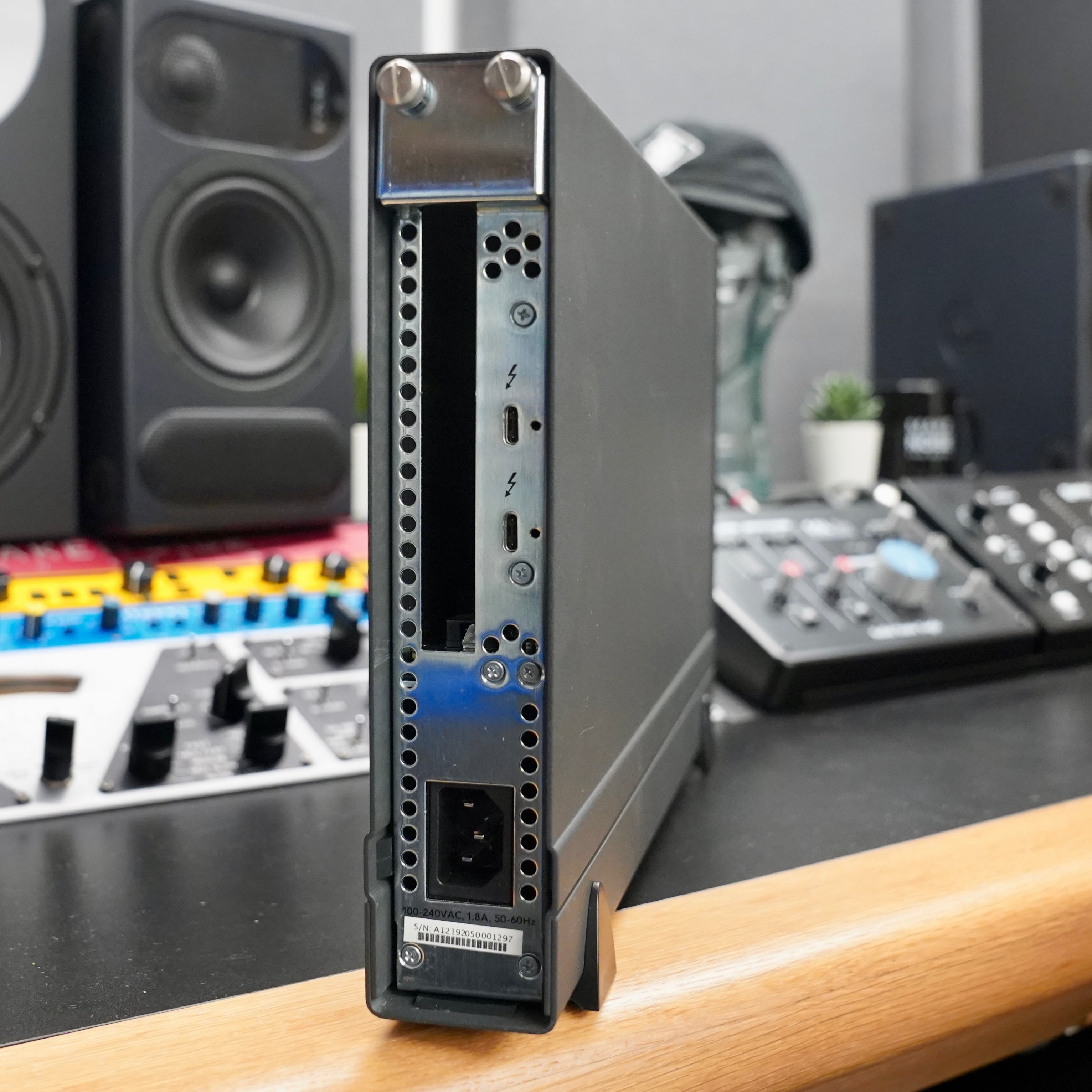 Avid Pro Tools HDX TB3 Chassis