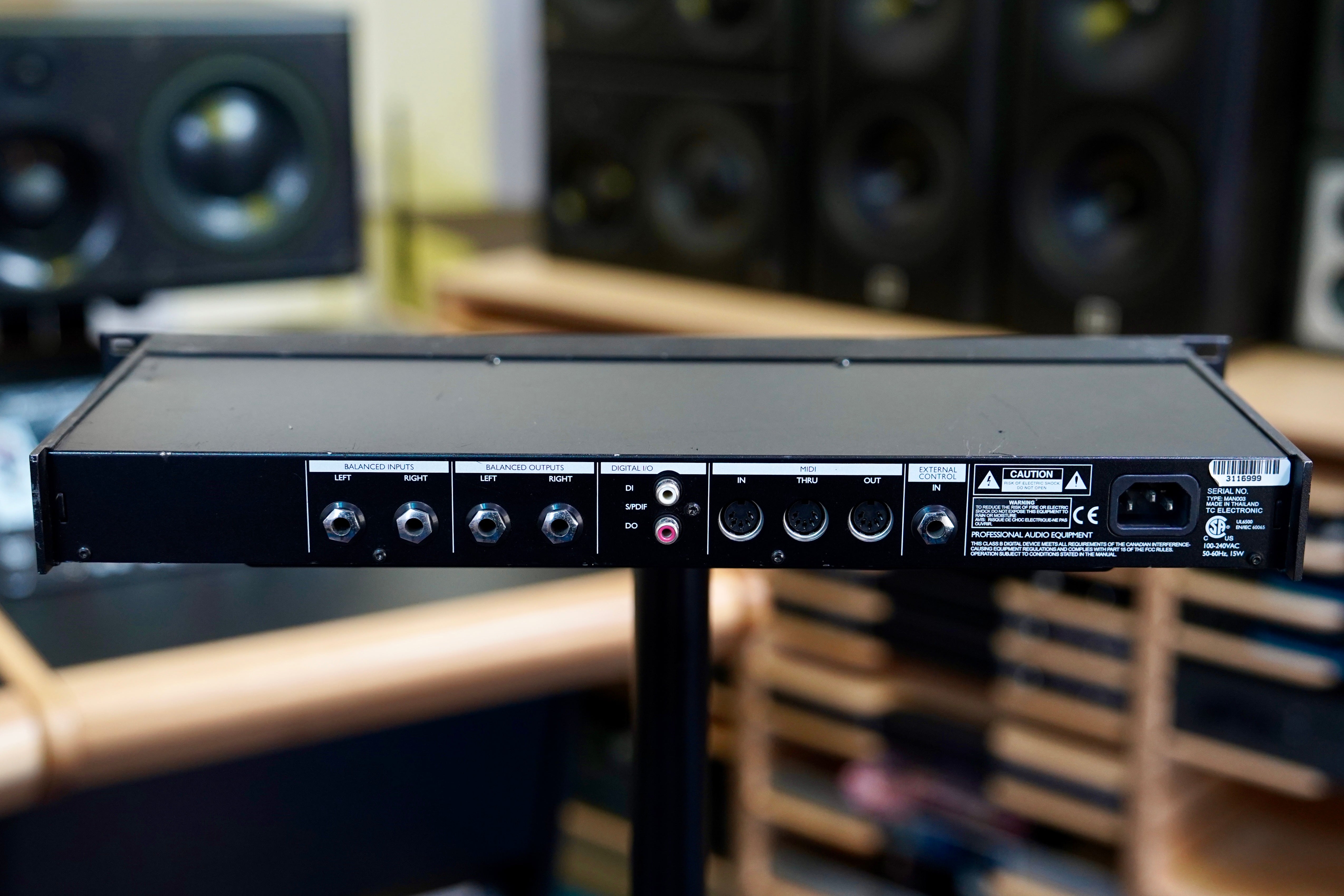 TC Electronic D-Two Delay Processor