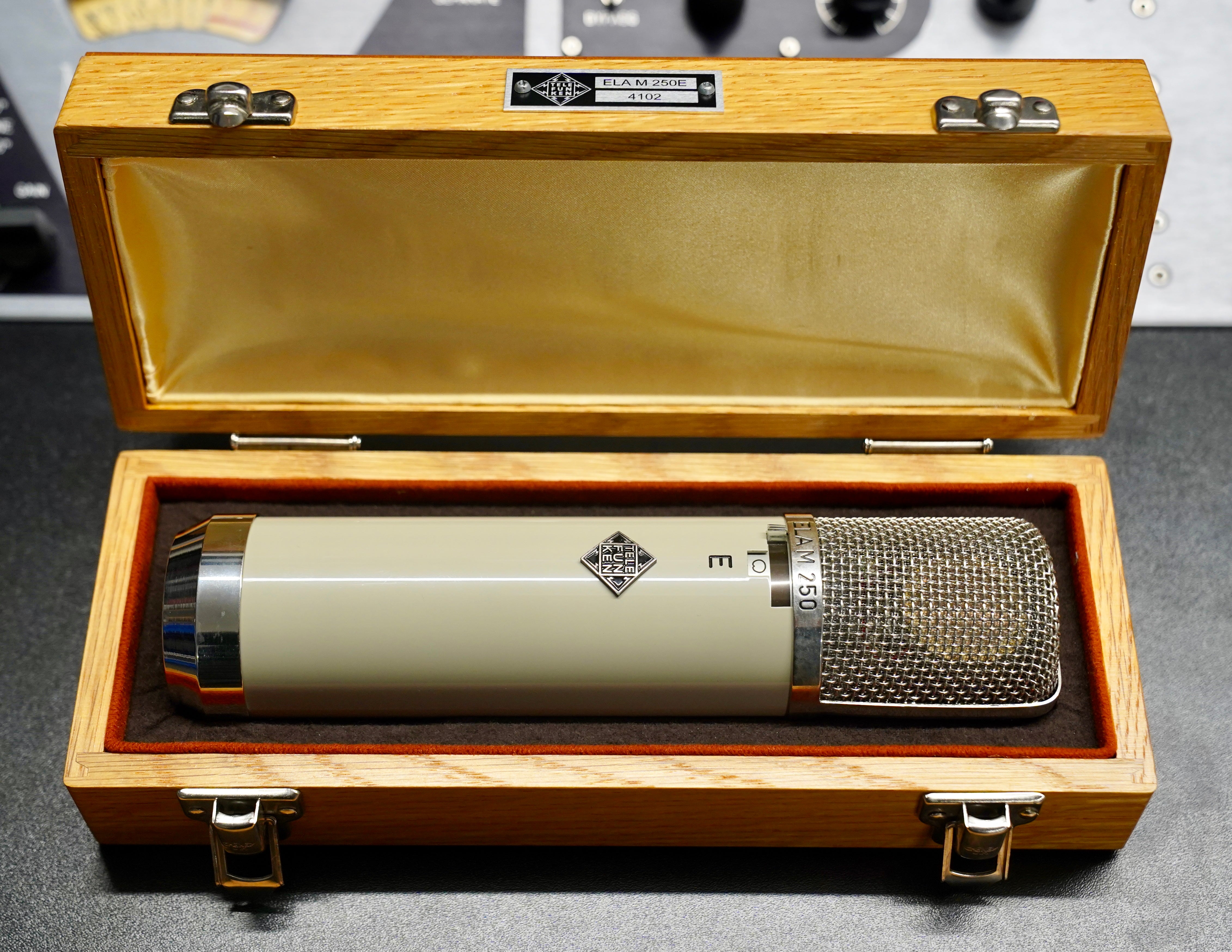 Telefunken ELA M 250E