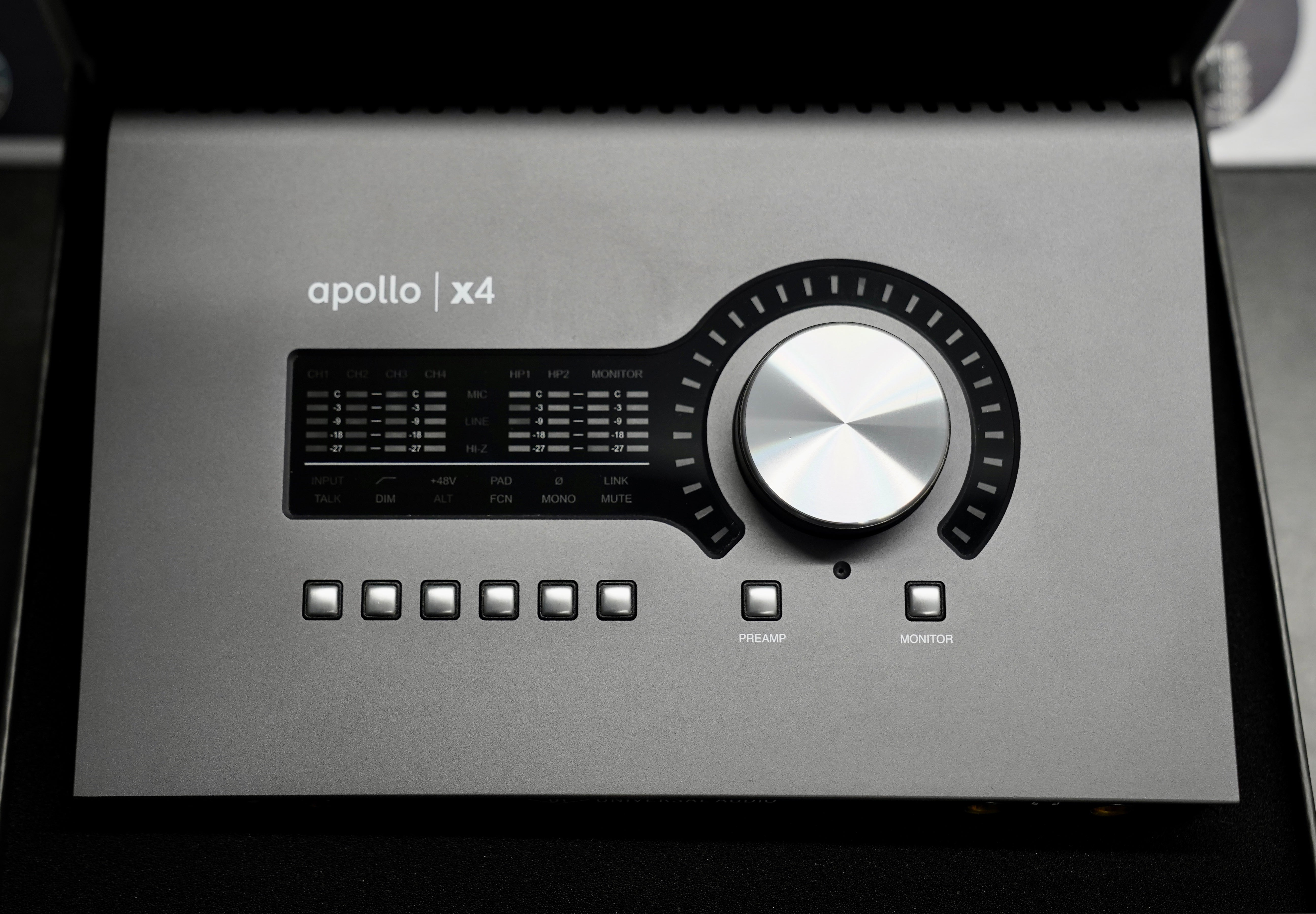 Universal Audio Apollo X4