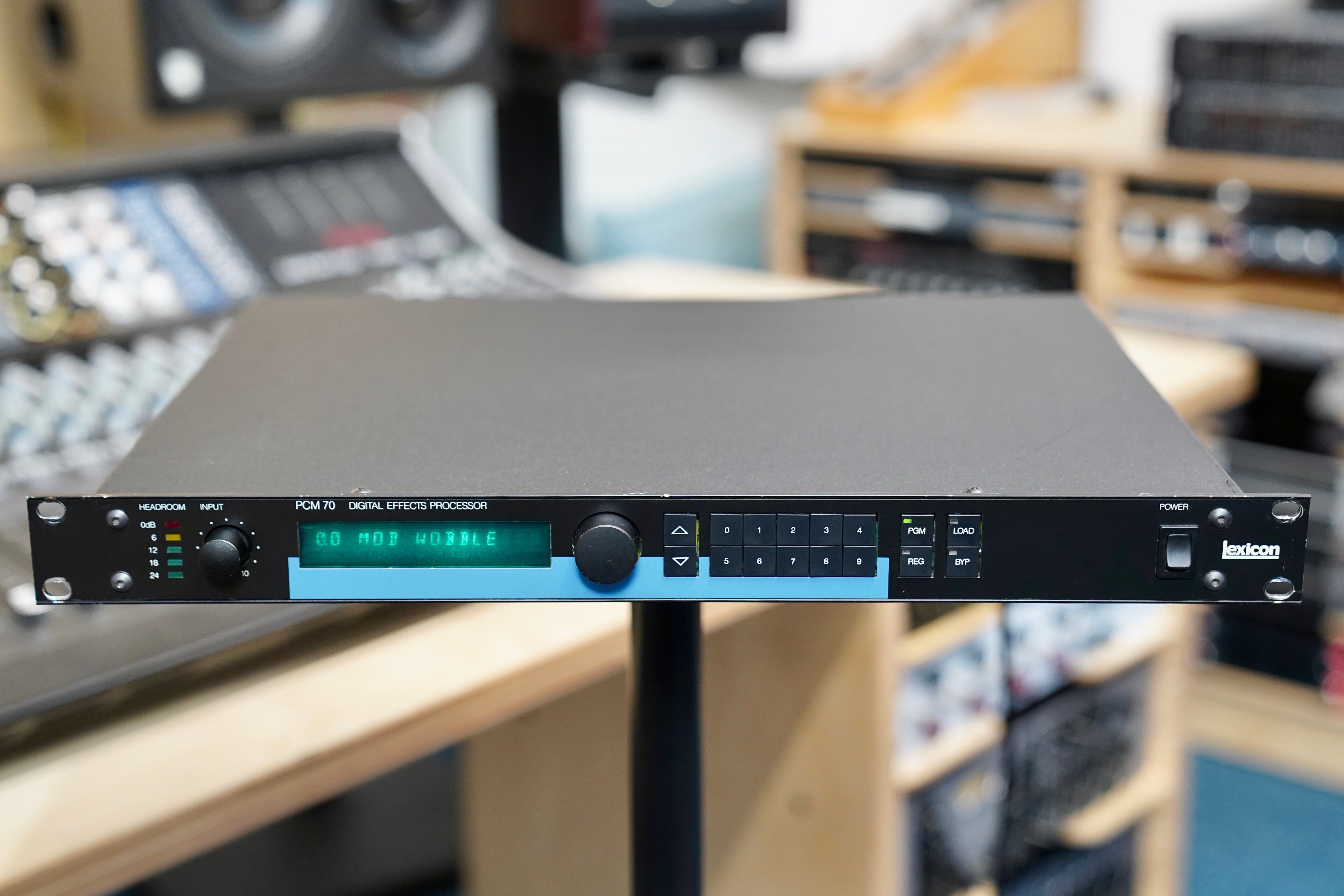 Lexicon PCM 70 Digital Effects Processor