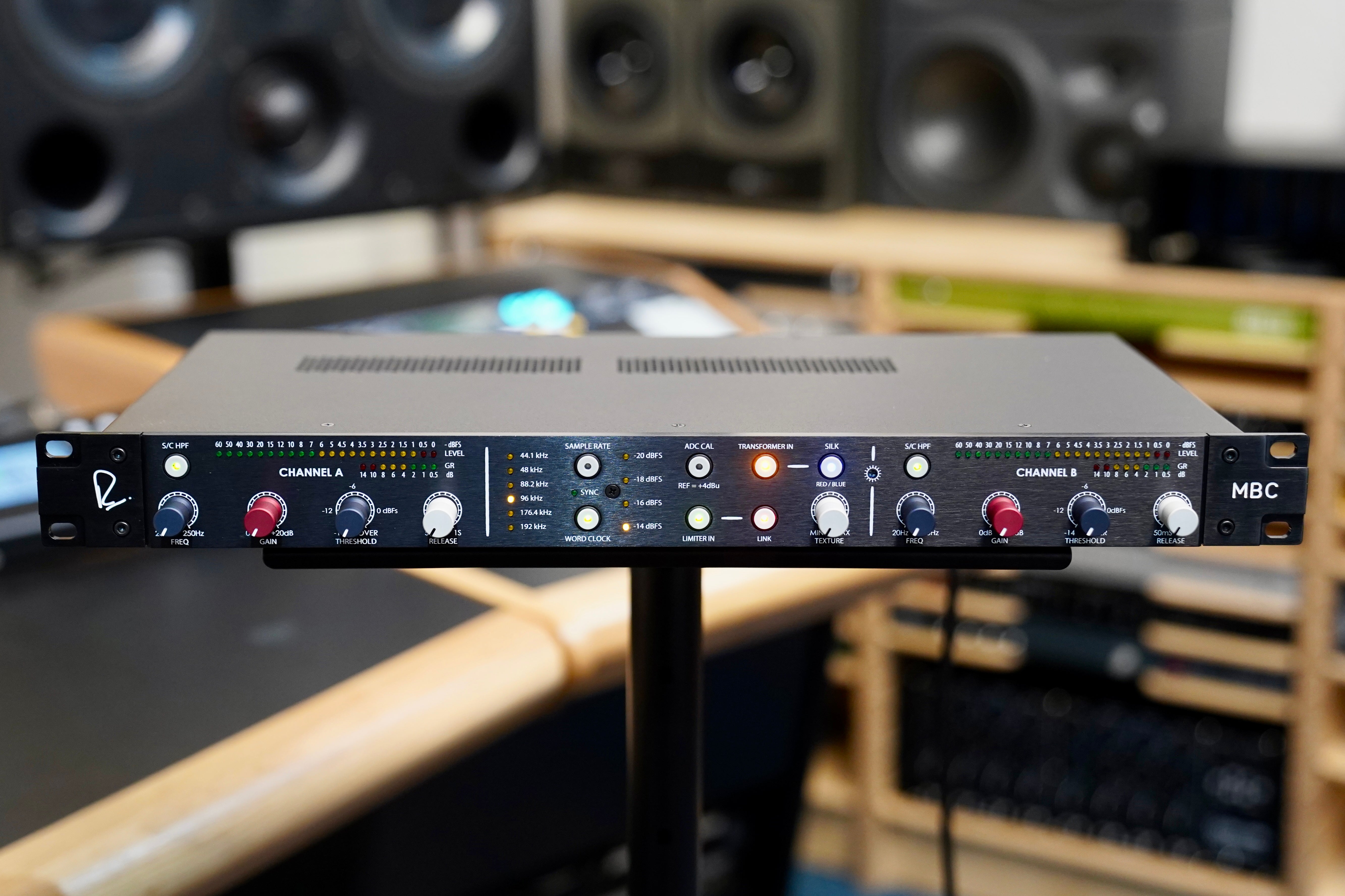 Rupert Neve Designs Master Bus Converter