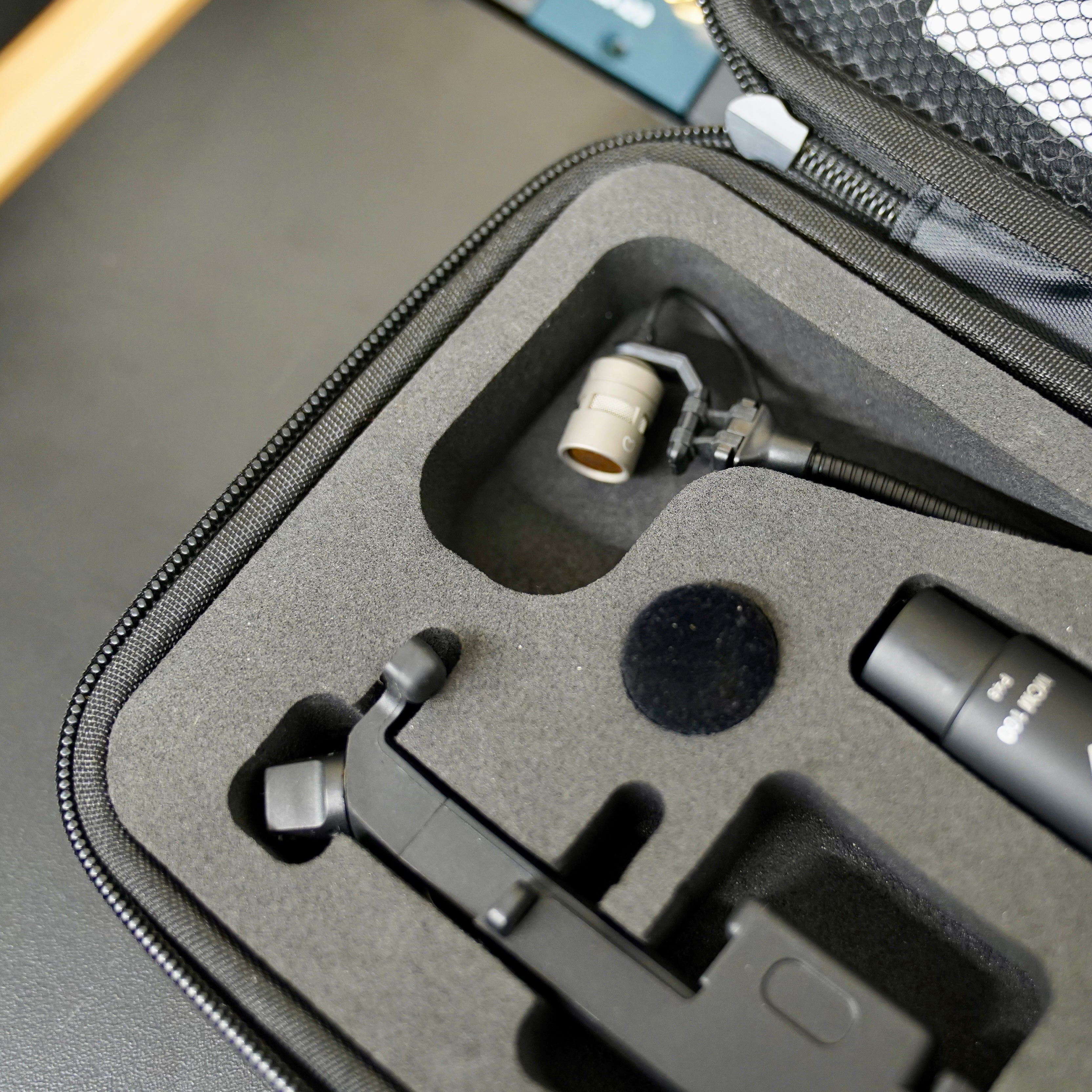 Neumann MCM 114 Guitar Set