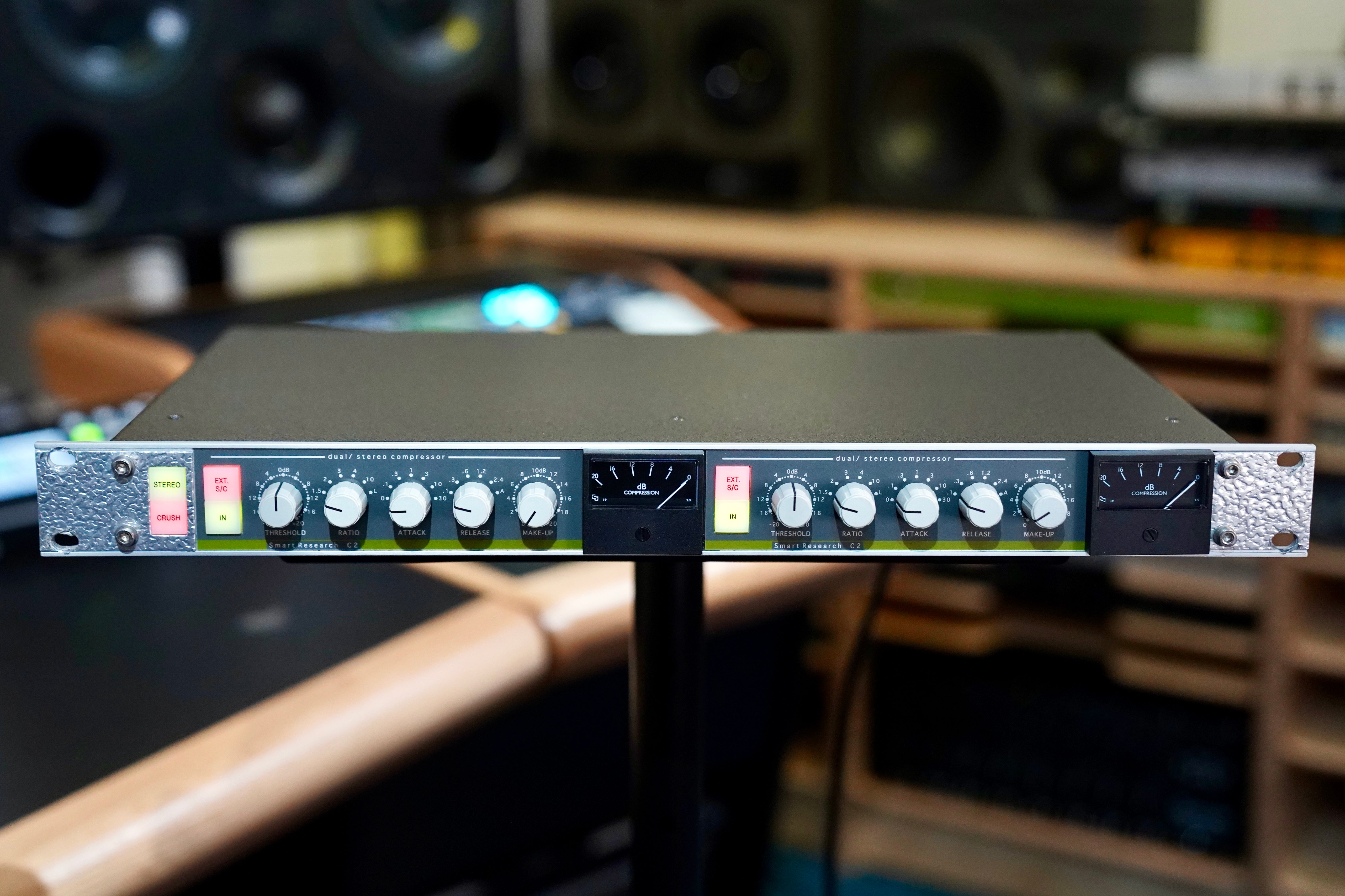 Smart Research C2 Stereo/Dual Mono Compressor – Make Noise Pro Audio コンプレッサー smart research C2