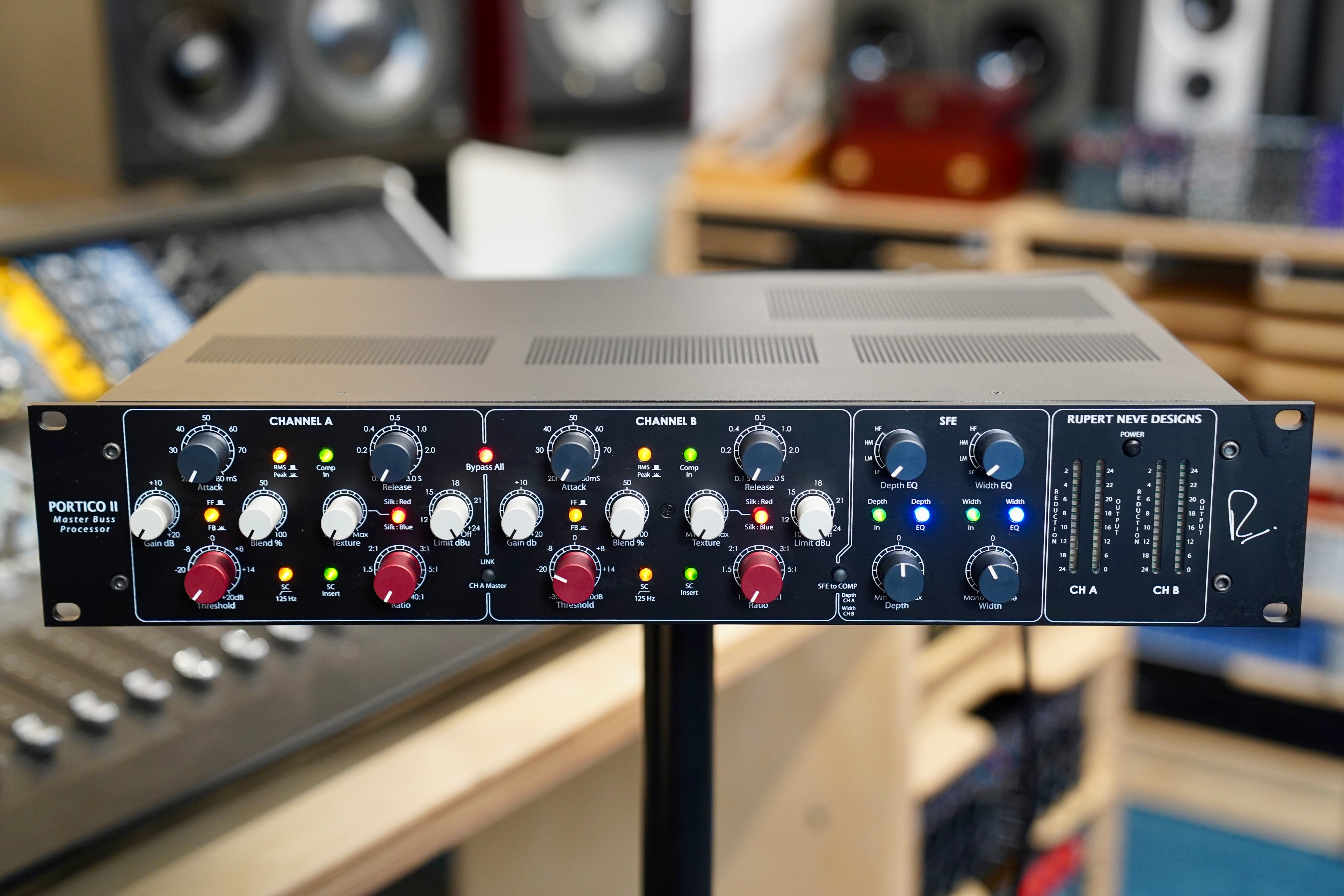 Rupert Neve Portico II Master Buss Processor