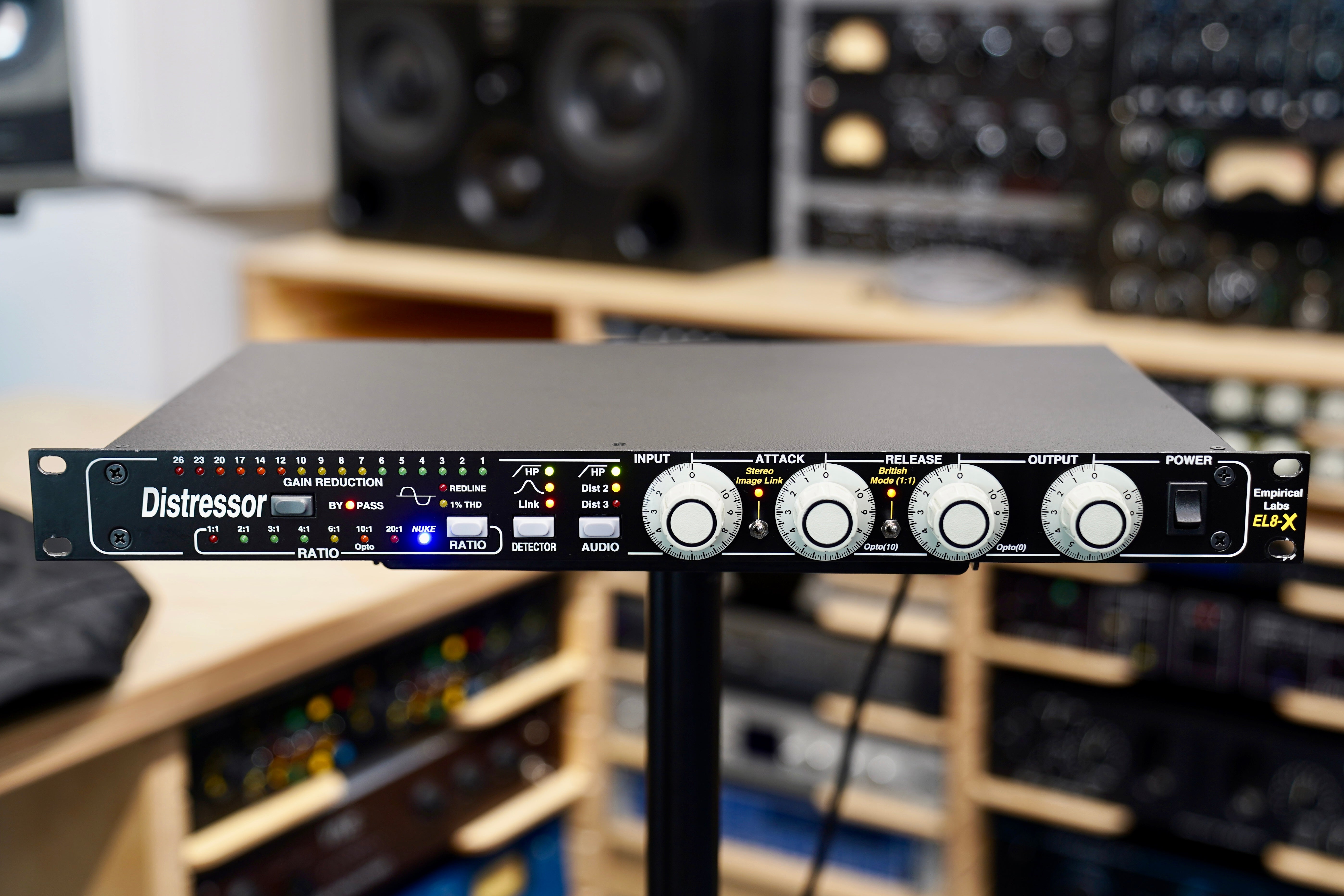 Empirical Labs EL8-X Distressor
